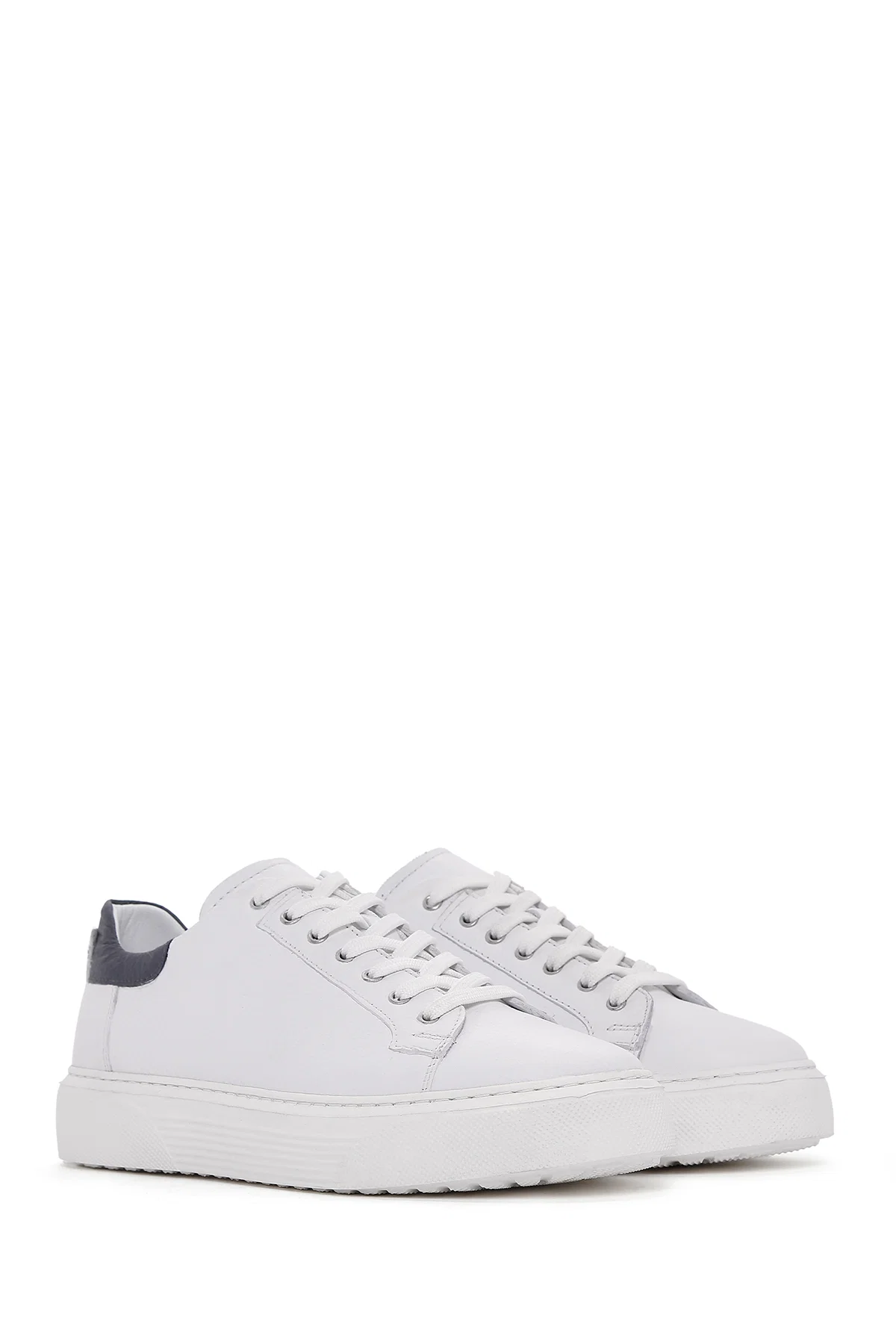 Erkek Beyaz Bağcıklı Deri Sneaker - Image 3
