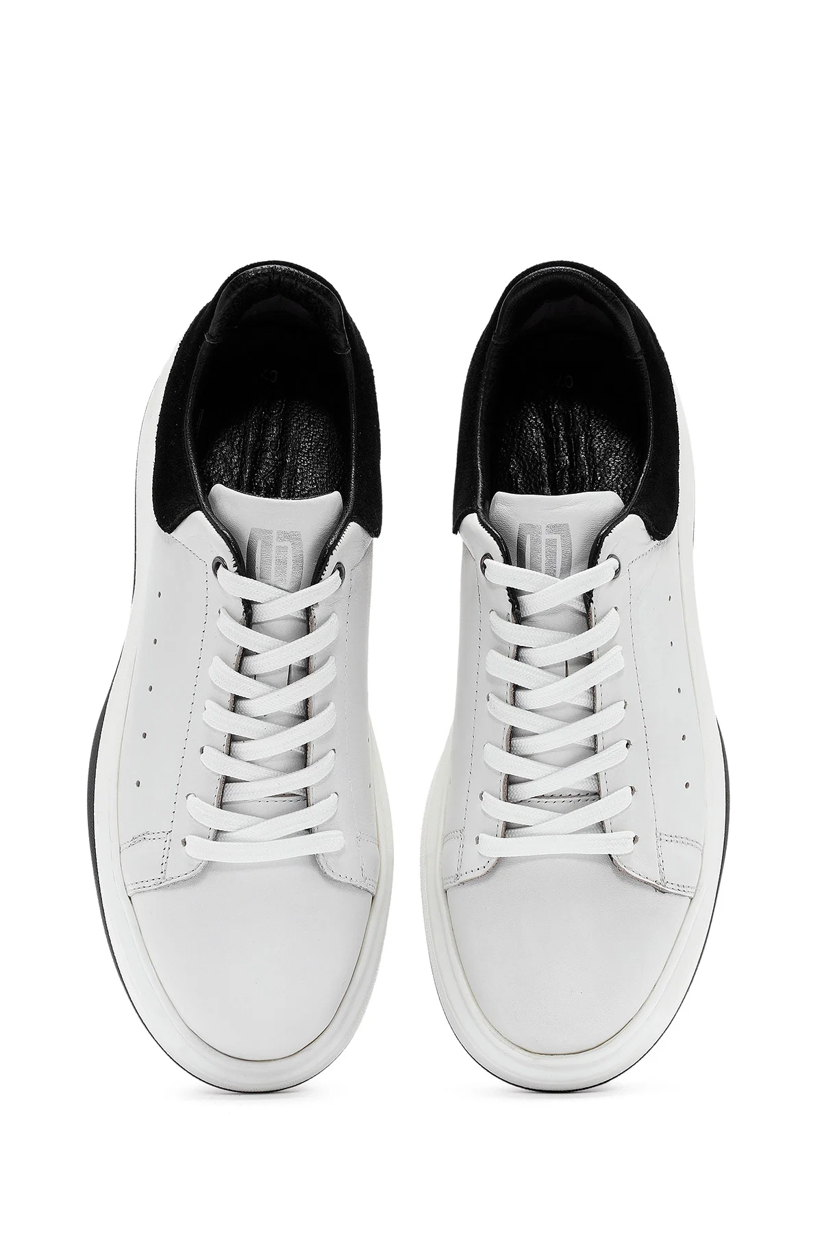 Erkek Beyaz Bağcıklı Deri Sneaker - Image 7