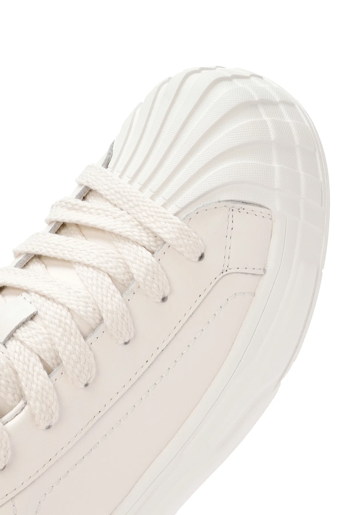 Erkek Beyaz Bağcıklı Deri Sneaker - Image 9