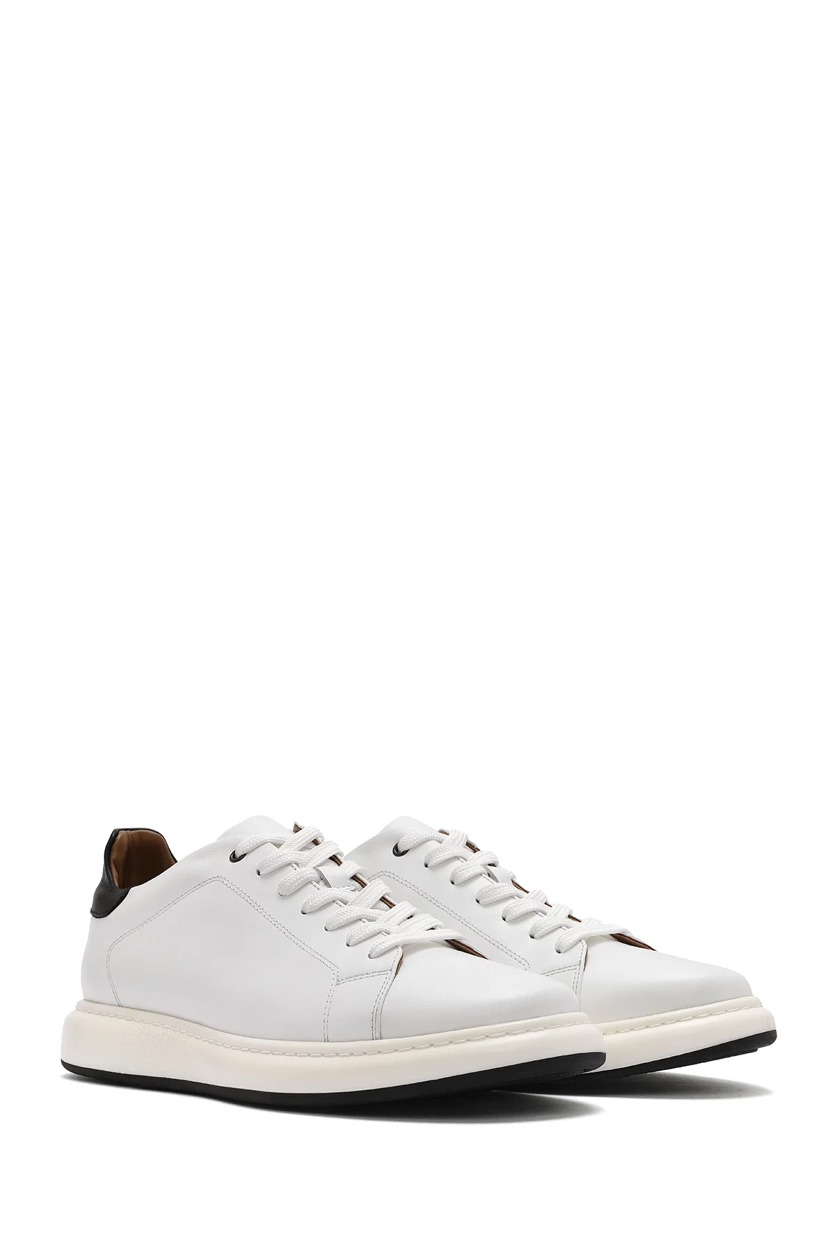 Erkek Beyaz Bağcıklı Deri Sneaker - Image 3