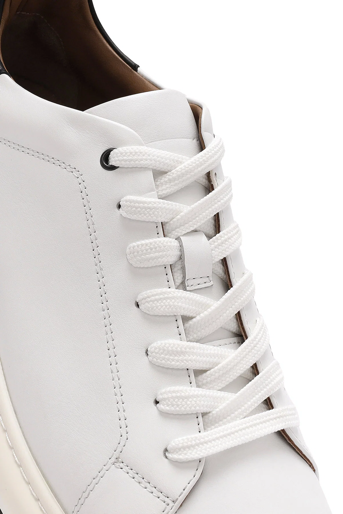 Erkek Beyaz Bağcıklı Deri Sneaker - Image 8