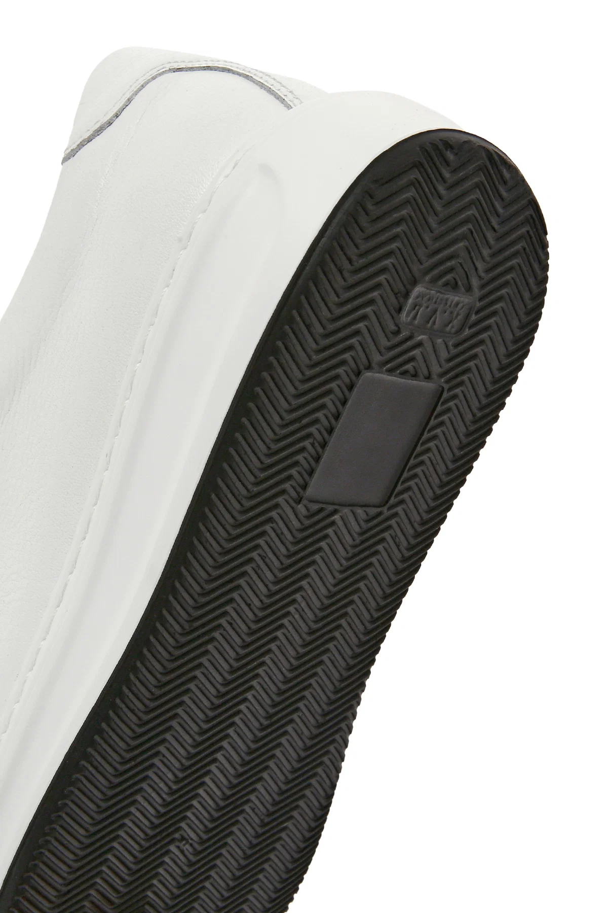 Erkek Beyaz Bağcıklı Deri Sneaker - Image 8