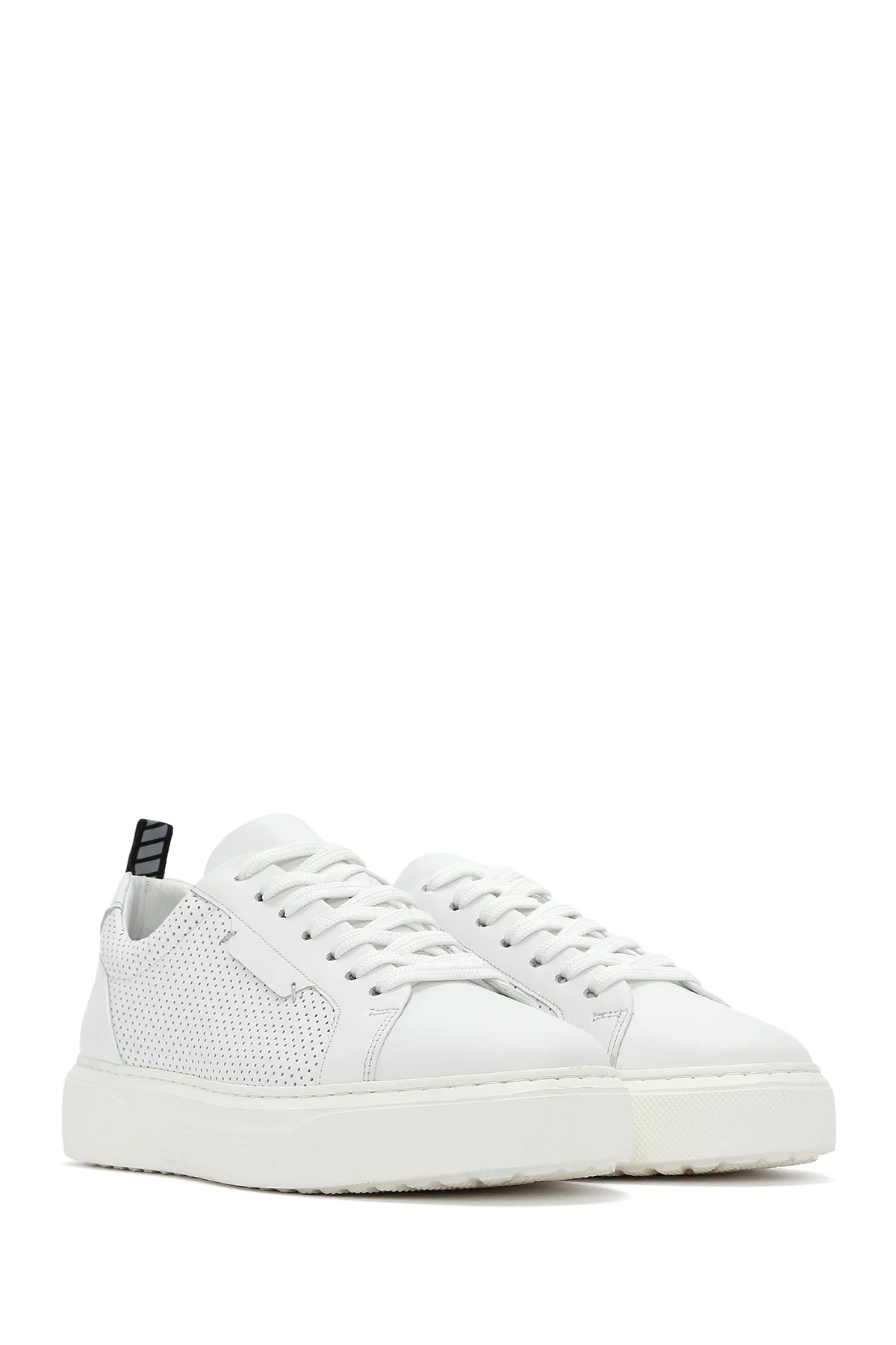 Erkek Beyaz Bağcıklı Deri Sneaker - Image 3