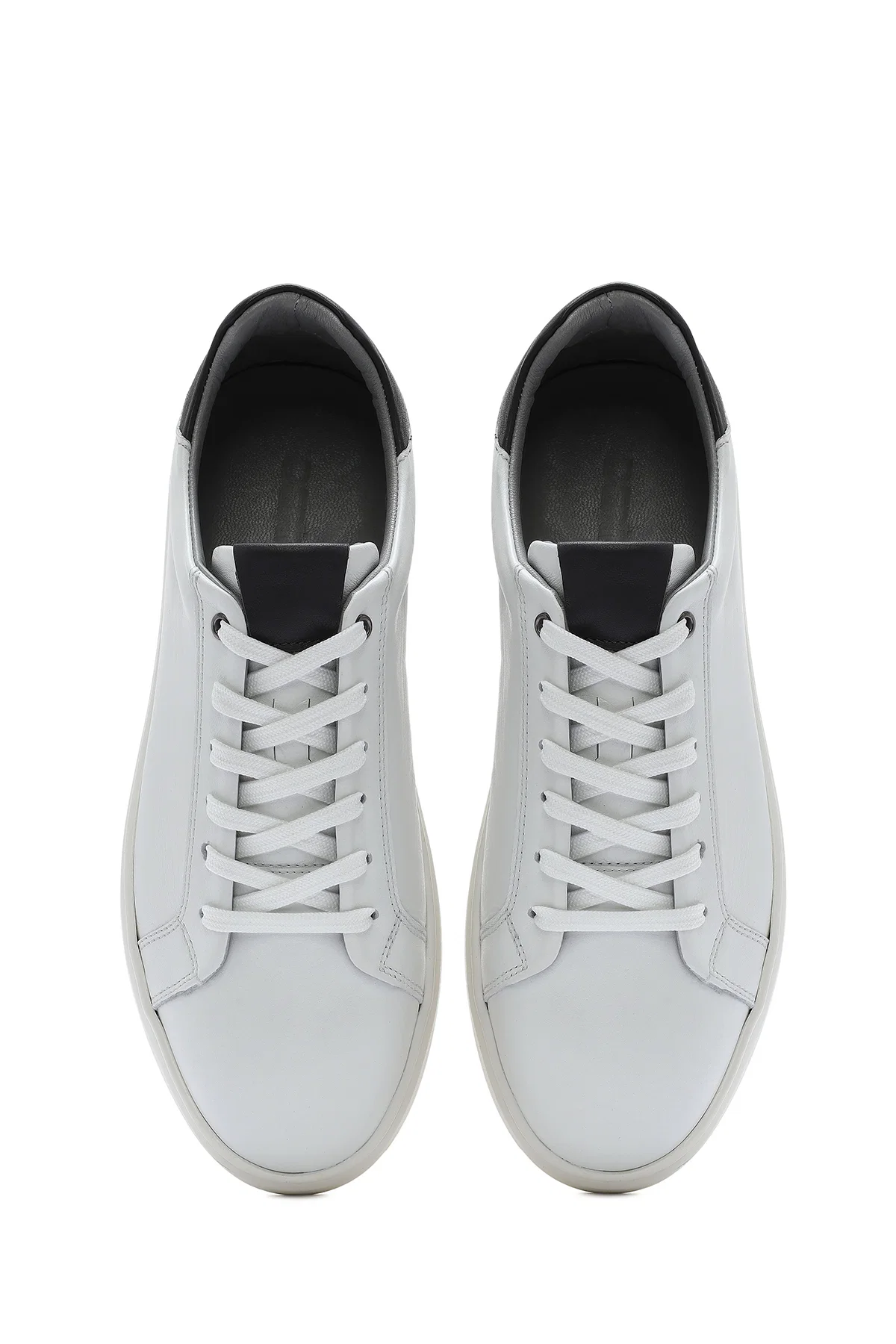 Erkek Beyaz Bağcıklı Deri Sneaker - Image 7