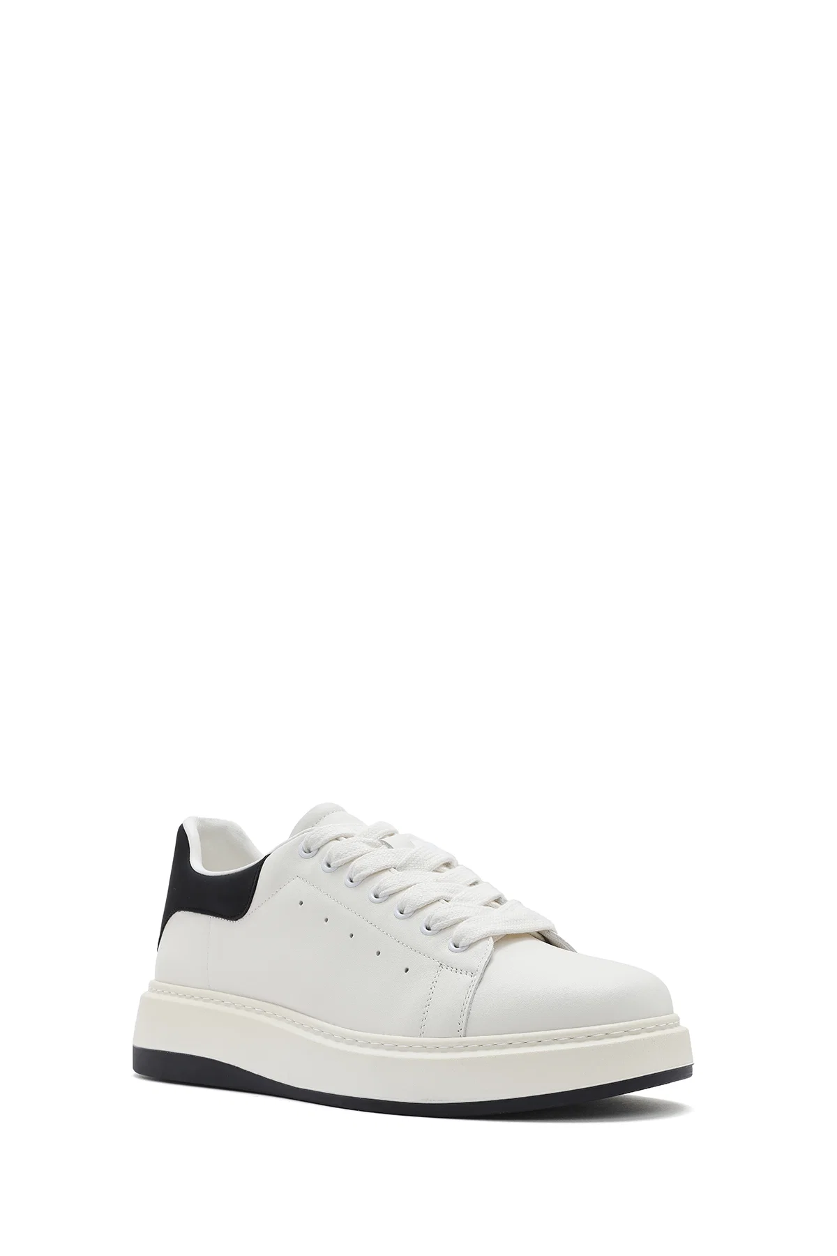 Erkek Beyaz Bağcıklı Deri Sneaker - Image 6
