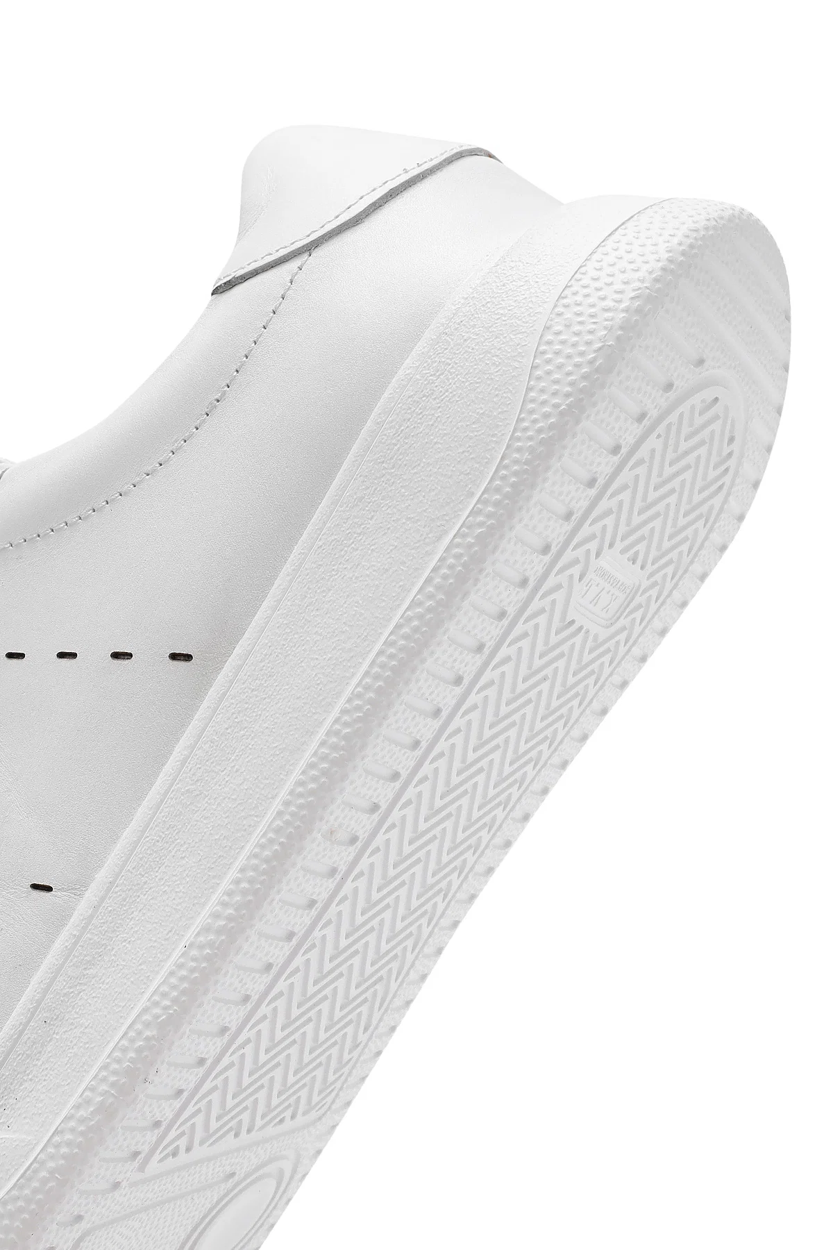 Erkek Beyaz Bağcıklı Deri Sneaker - Image 8