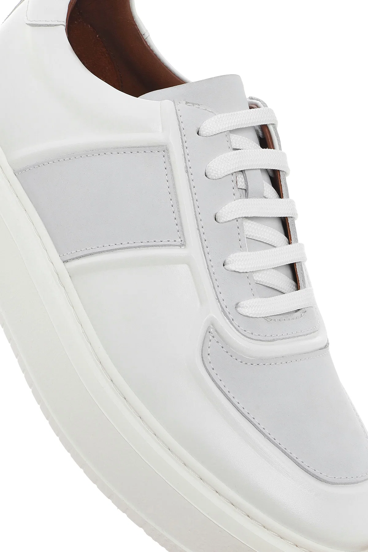 Erkek Beyaz Bağcıklı Deri Sneaker - Image 9