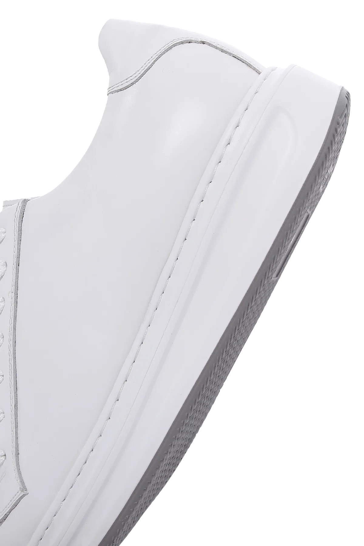 Erkek Beyaz Bağcıklı Deri Sneaker - Image 7