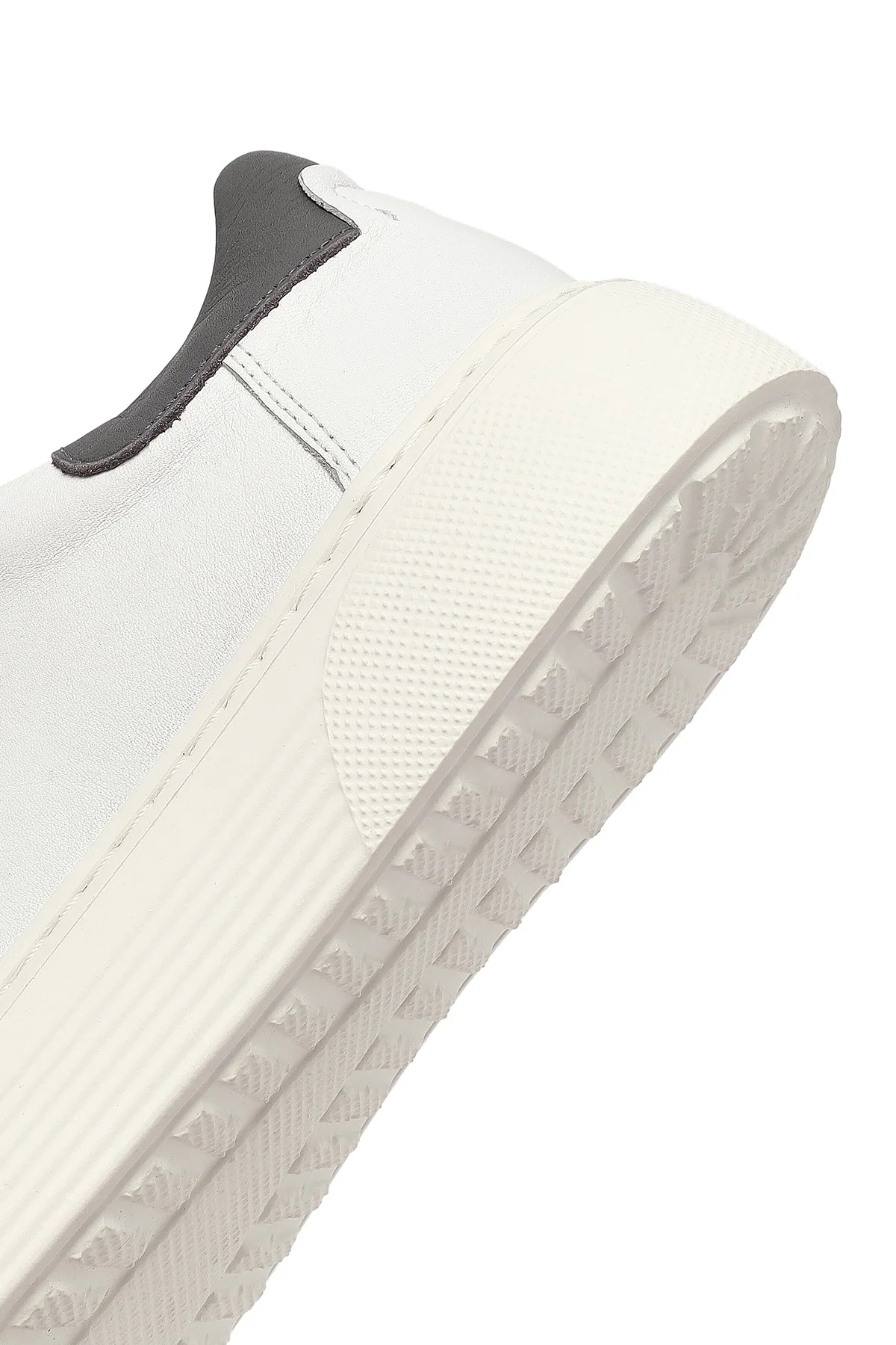 Erkek Beyaz Bağcıklı Kalın Tabanlı Deri Sneaker - Image 10