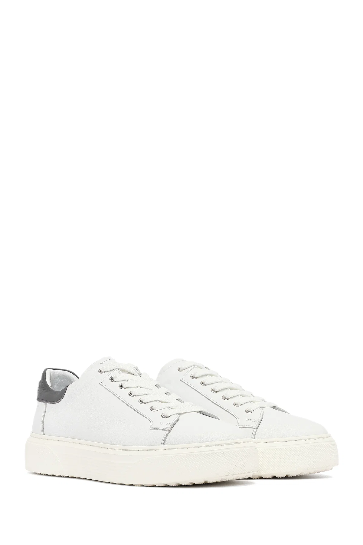 Erkek Beyaz Bağcıklı Kalın Tabanlı Deri Sneaker - Image 3