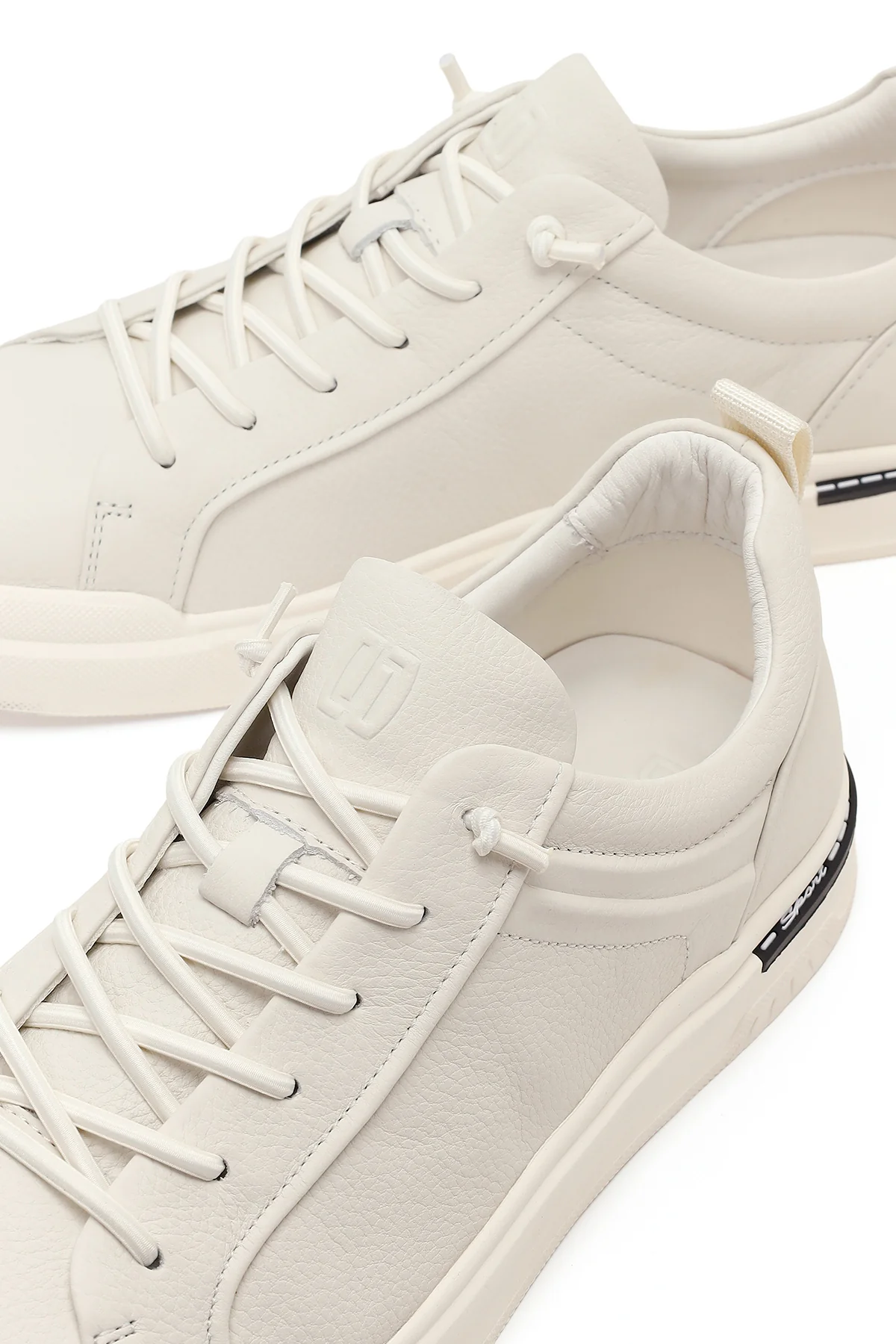 Erkek Beyaz Bağcıklı Deri Sneaker - Image 10