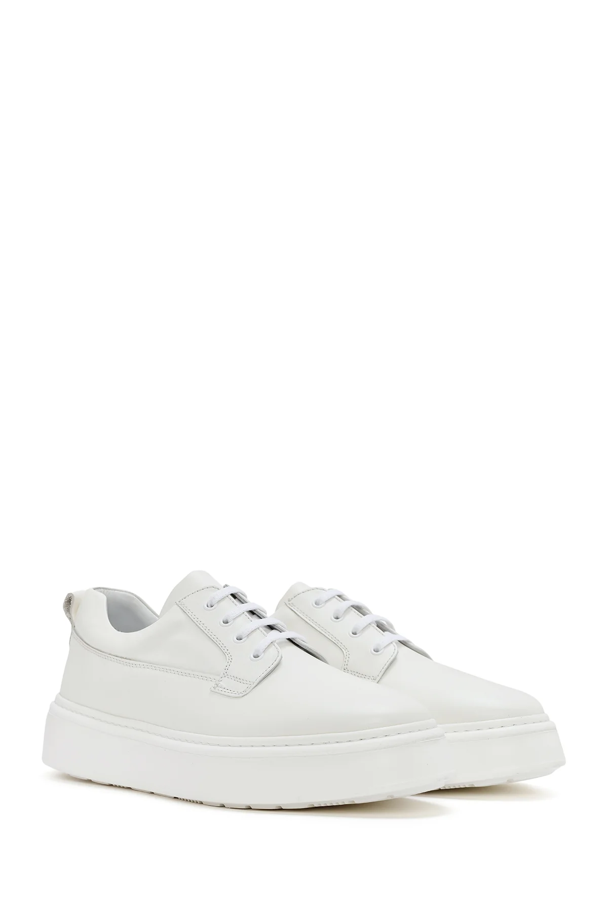 Erkek Beyaz Bağcıklı Kalın Tabanlı Deri Sneaker - Image 3
