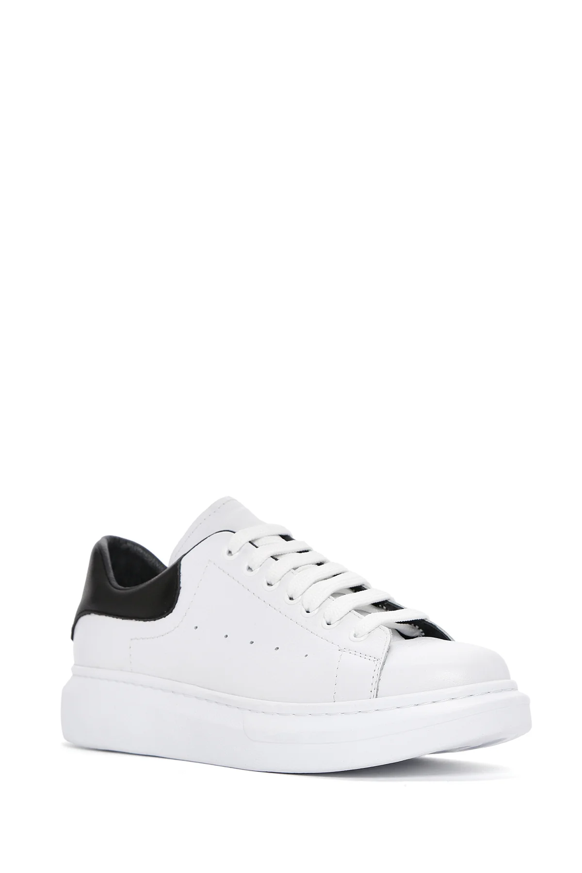 Erkek Beyaz Bağcıklı Kalın Tabanlı Deri Sneaker - Image 6