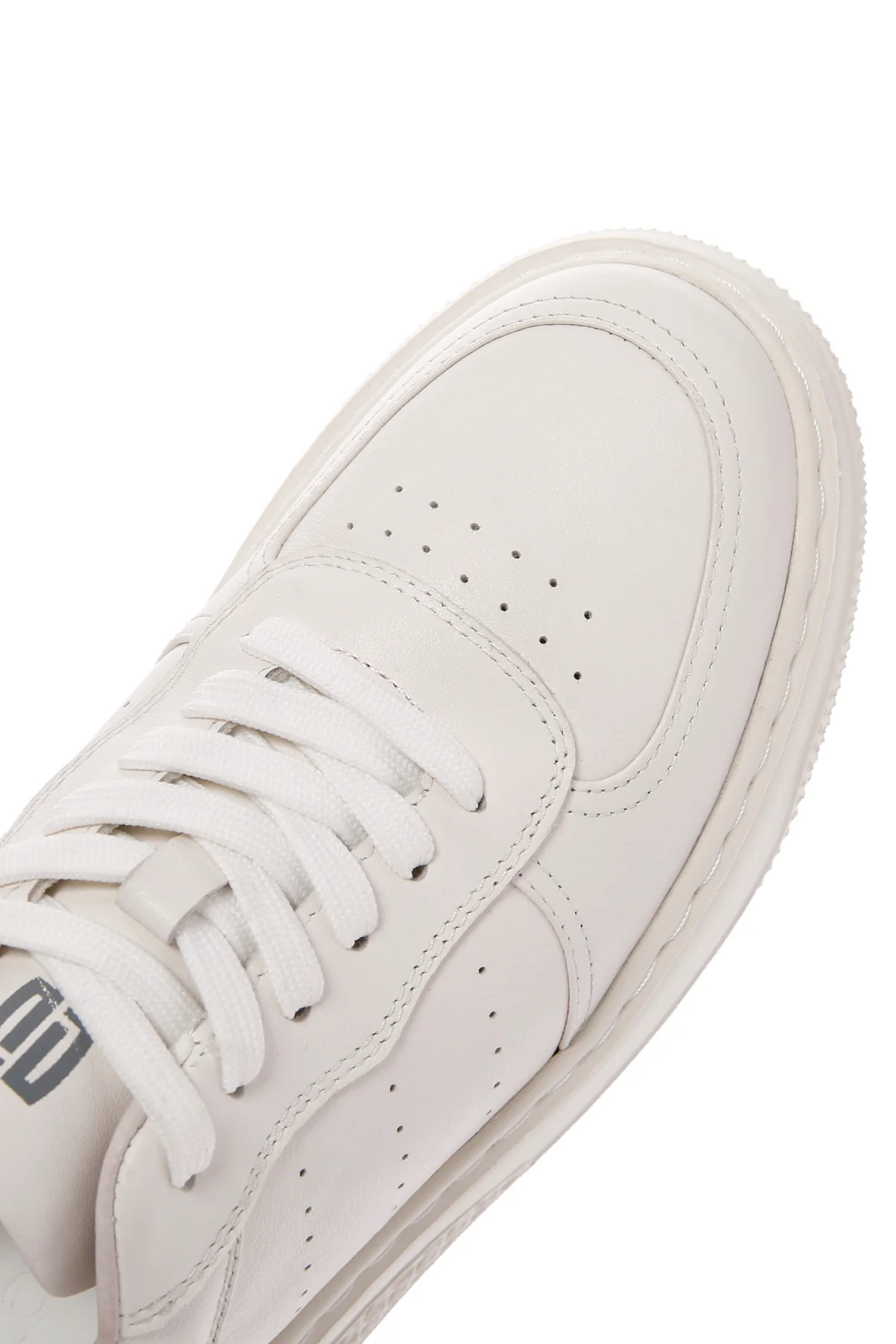 Erkek Beyaz Bağcıklı Kalın Tabanlı Deri Sneaker - Image 10
