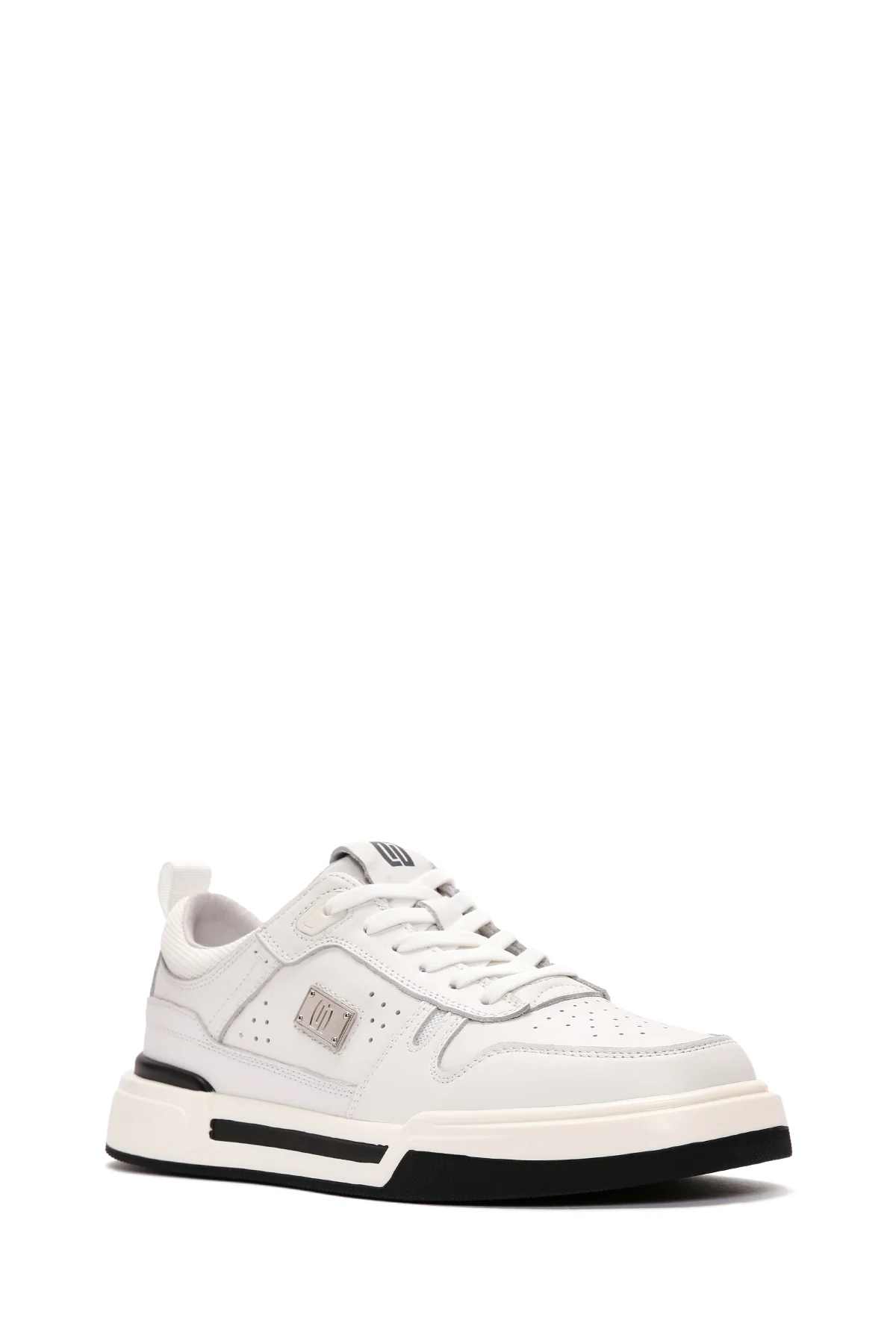 Erkek Beyaz Bağcıklı Kalın Tabanlı Deri Sneaker - Image 6