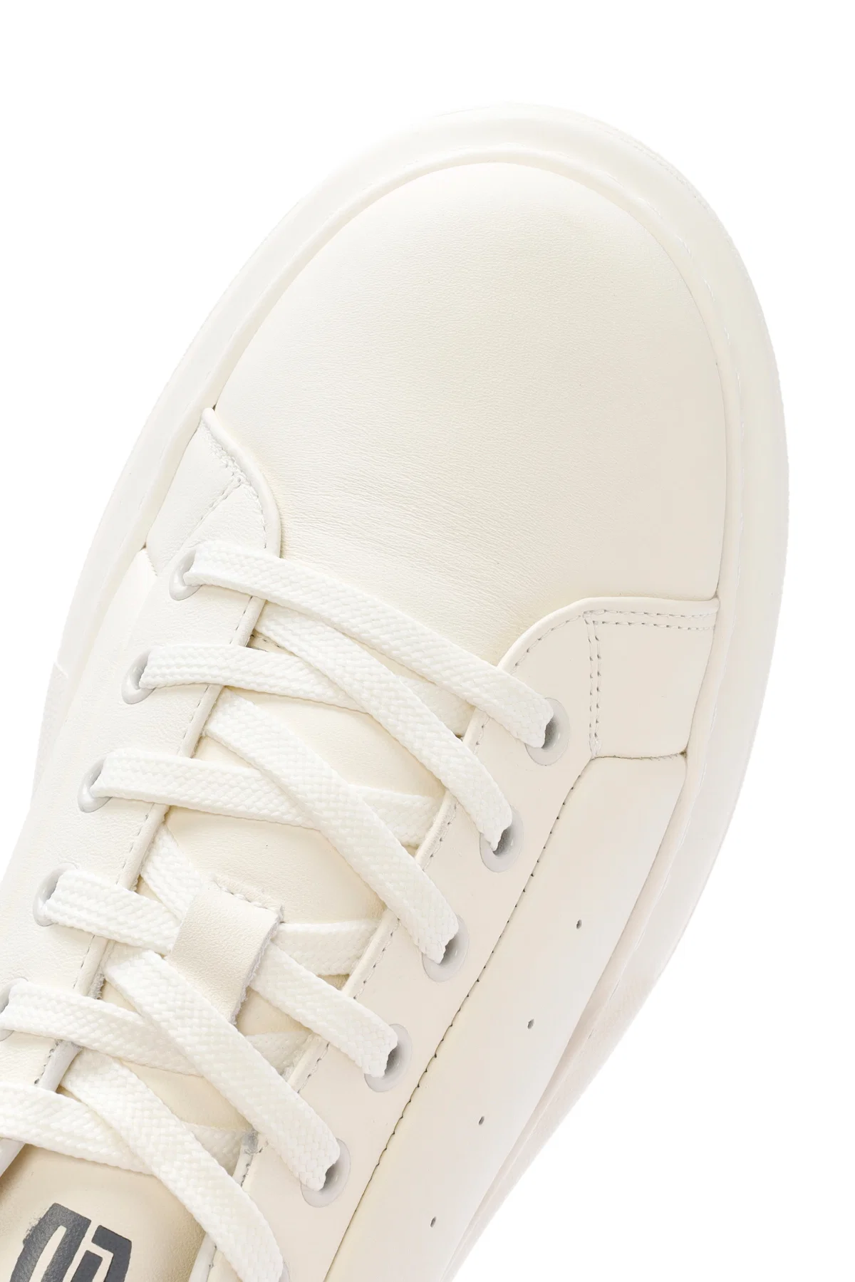 Erkek Beyaz Bağcıklı Kalın Tabanlı Deri Sneaker - Image 11