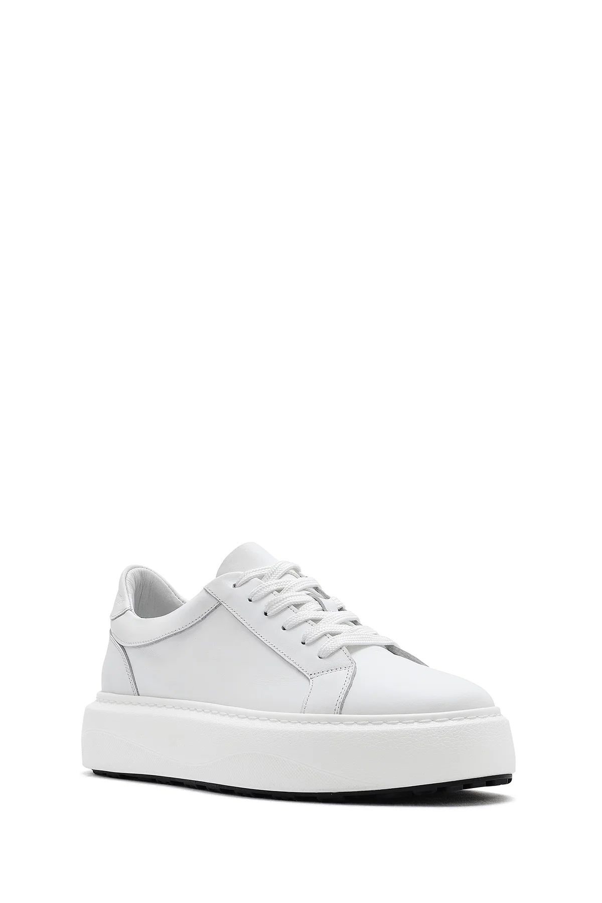 Erkek Beyaz Bağcıklı Kalın Tabanlı Deri Sneaker - Image 6