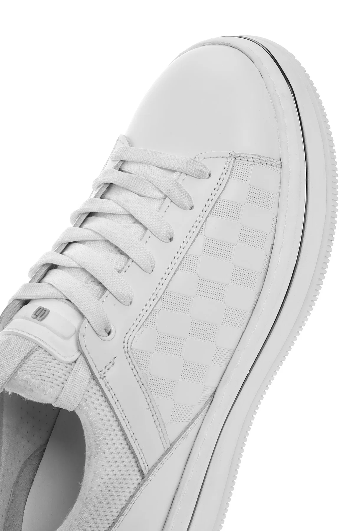 Erkek Beyaz Bağcıklı Kalın Tabanlı Deri Sneaker - Image 10