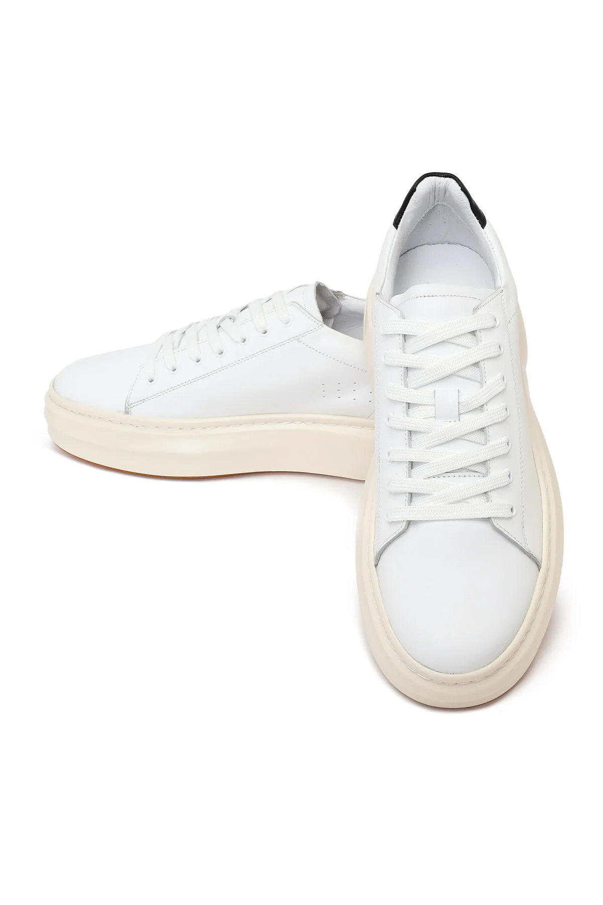 Erkek Beyaz Bağcıklı Kalın Tabanlı Deri Sneaker - Image 10