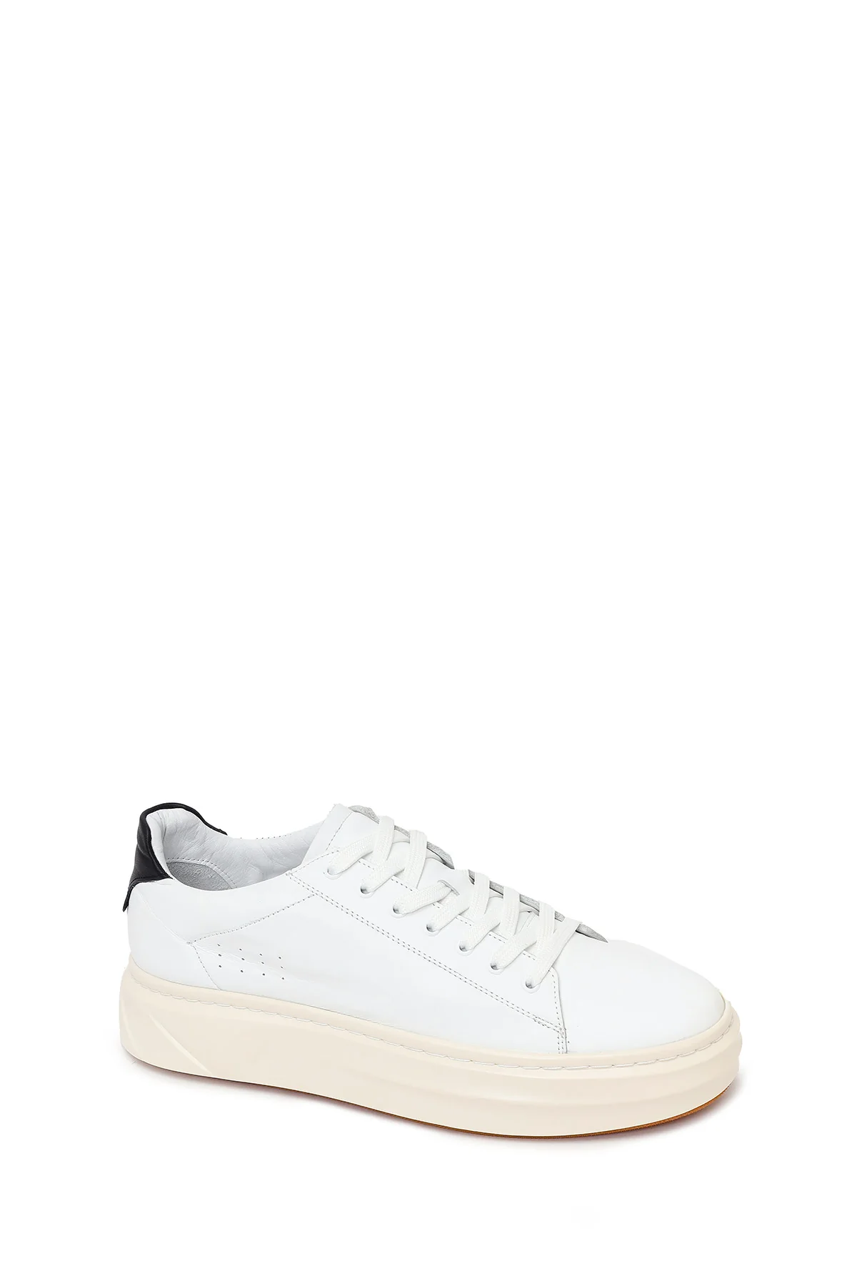 Erkek Beyaz Bağcıklı Kalın Tabanlı Deri Sneaker - Image 7