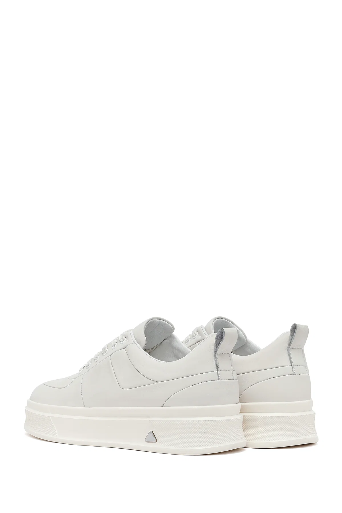 Erkek Beyaz Bağcıklı Kalın Tabanlı Deri Sneaker - Image 5
