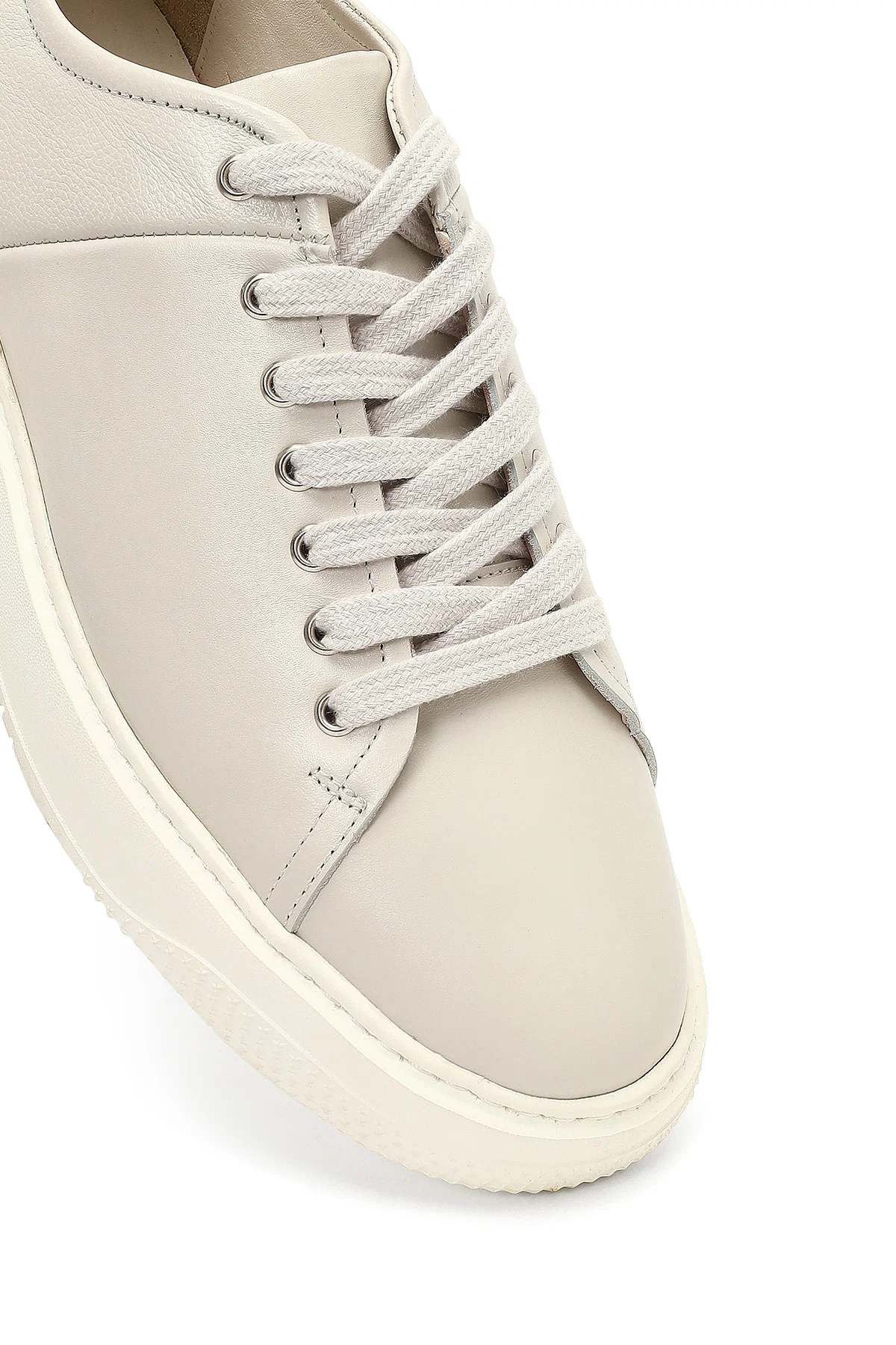 Erkek Beyaz Bağcıklı Kalın Tabanlı Deri Sneaker - Image 9