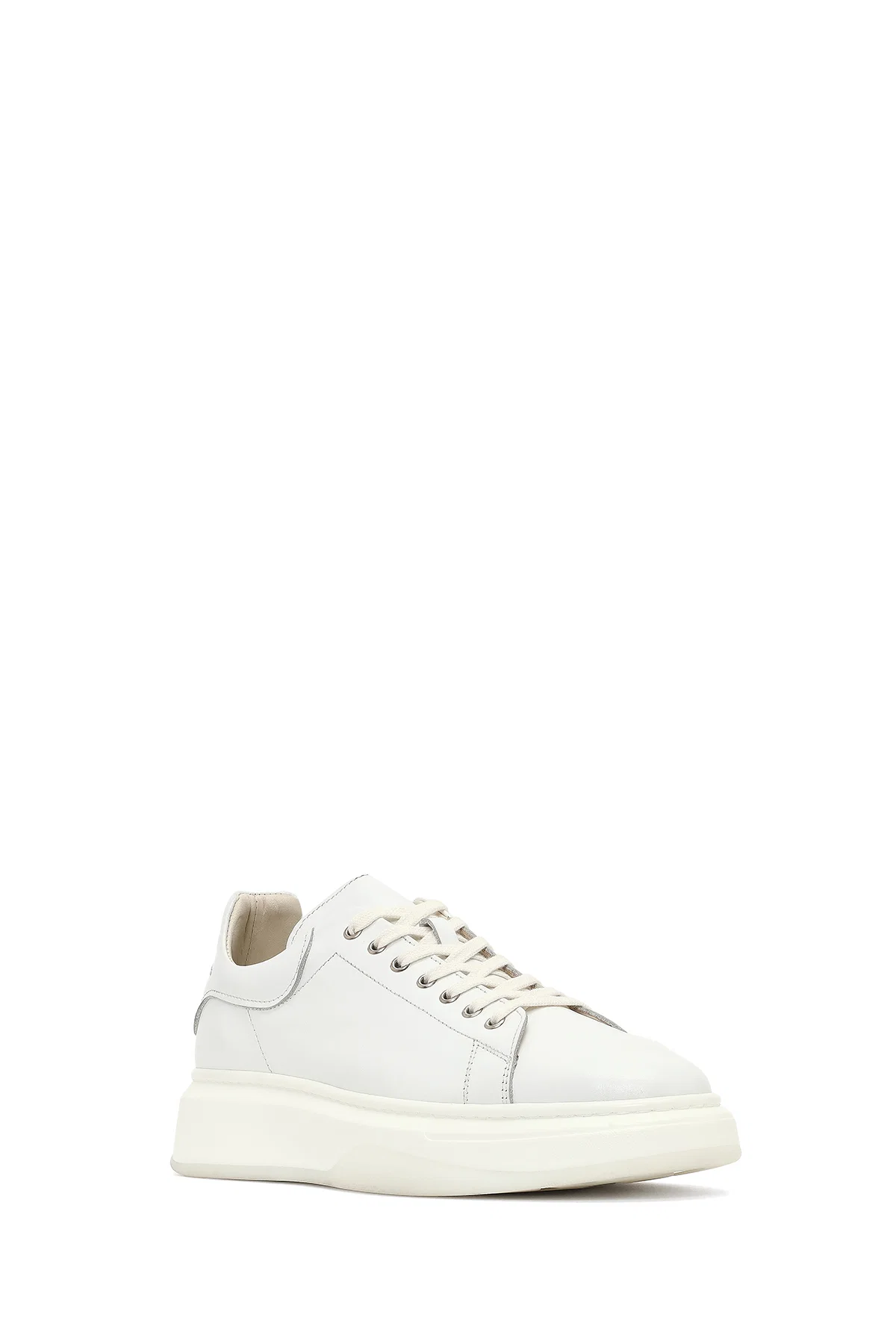 Erkek Beyaz Bağcıklı Kalın Tabanlı Deri Sneaker - Image 6