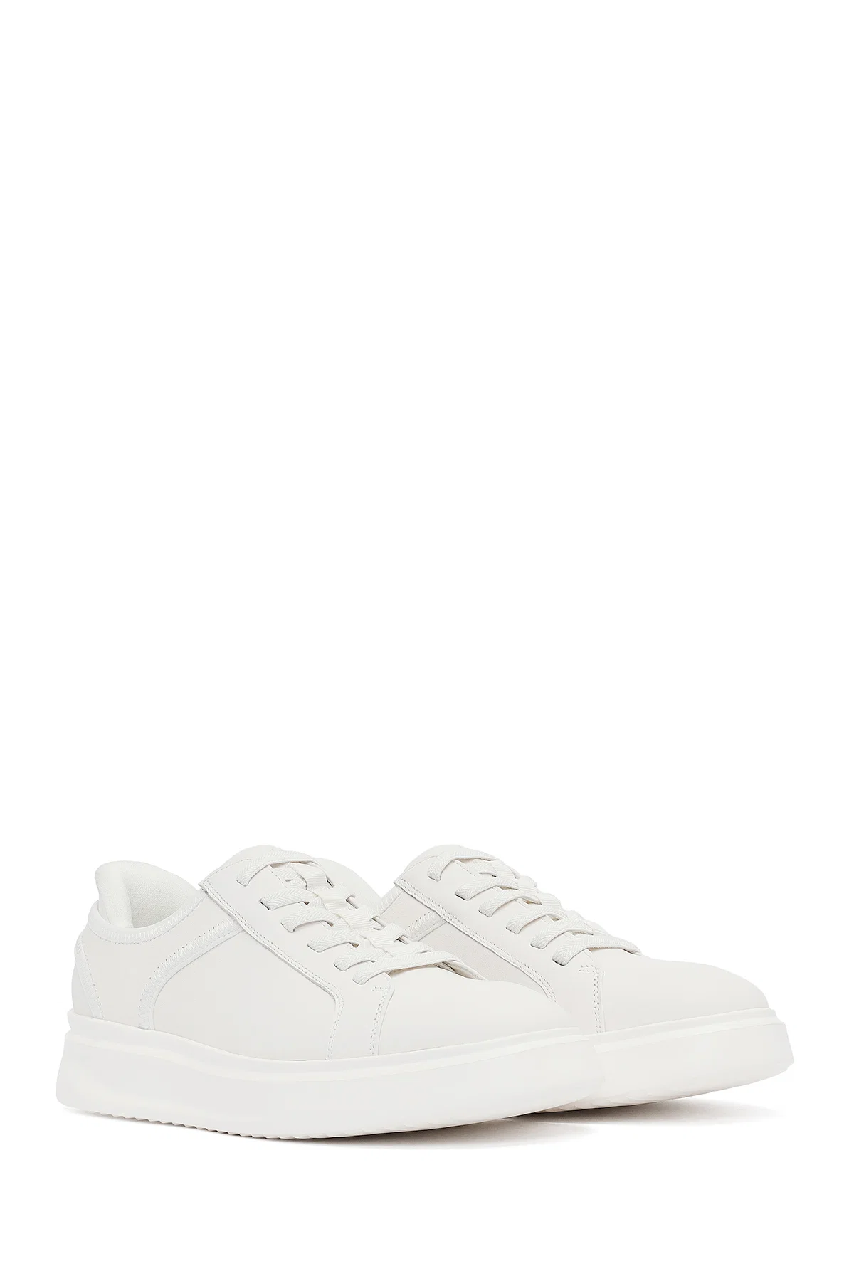 Erkek Beyaz Bağcıklı Kalın Tabanlı Deri Sneaker - Image 3
