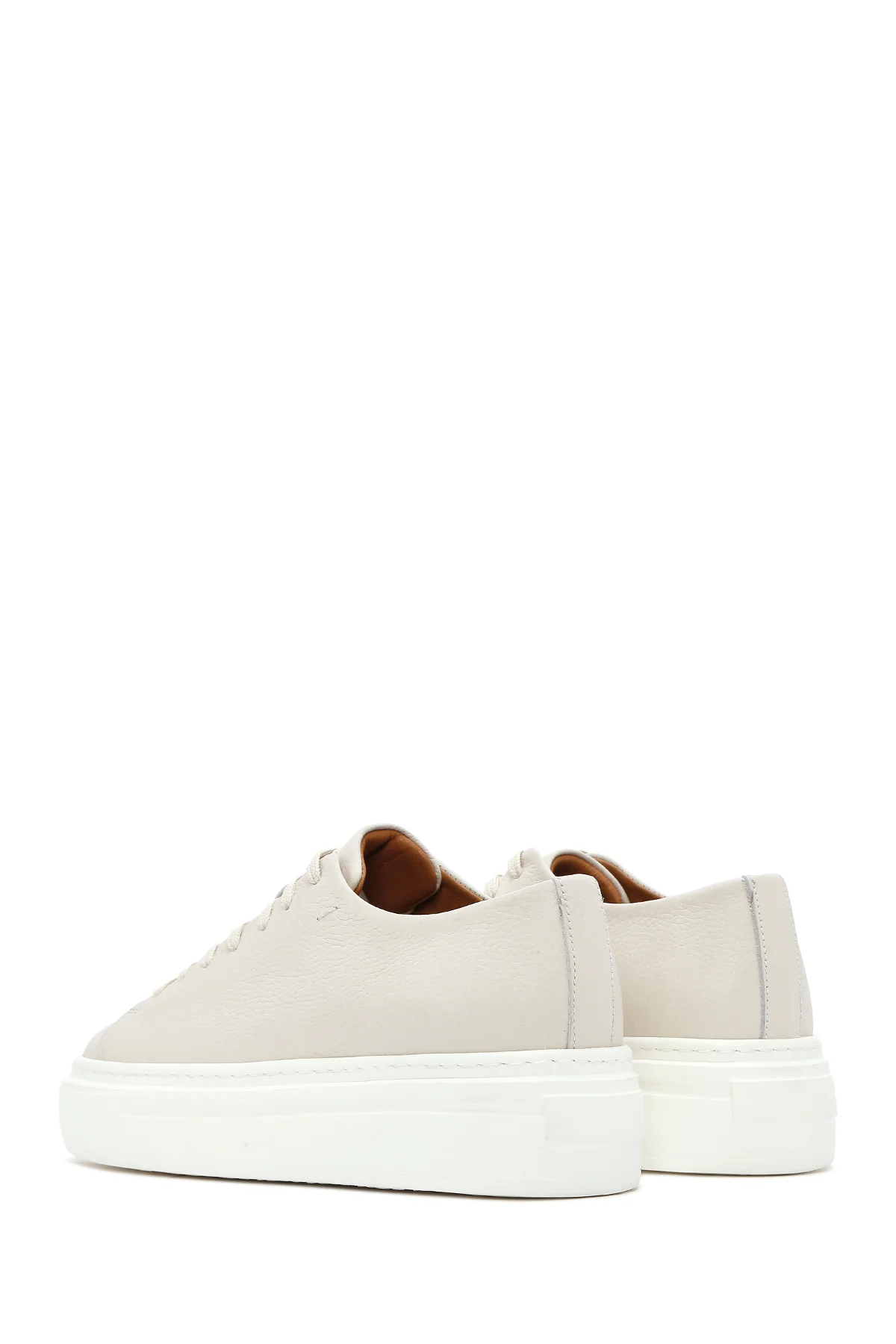 Erkek Beyaz Bağcıklı Kalın Tabanlı Deri Sneaker - Image 6