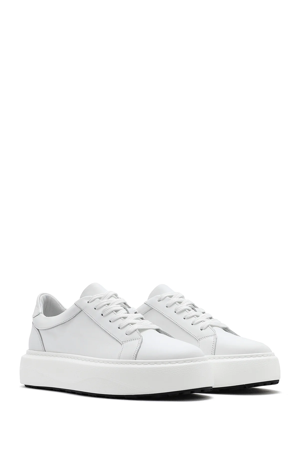 Erkek Beyaz Bağcıklı Kalın Tabanlı Deri Sneaker - Image 2