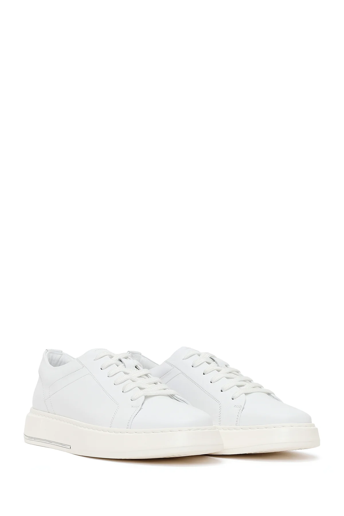 Erkek Beyaz Bağcıklı Kalın Tabanlı Deri Sneaker - Image 2
