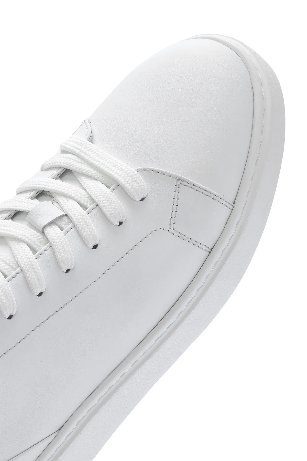 Erkek Beyaz Bağcıklı Kalın Tabanlı Deri Sneaker - Image 9