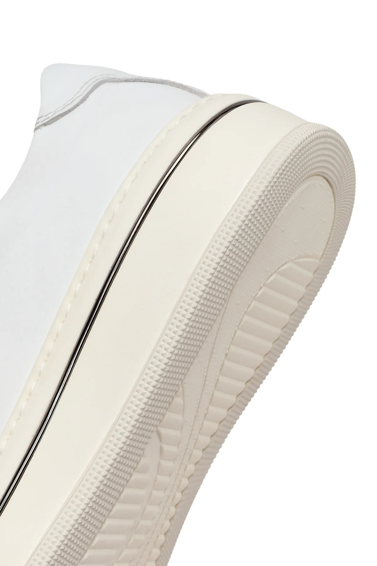 Erkek Beyaz Bağcıklı Kalın Tabanlı Deri Sneaker - Image 8