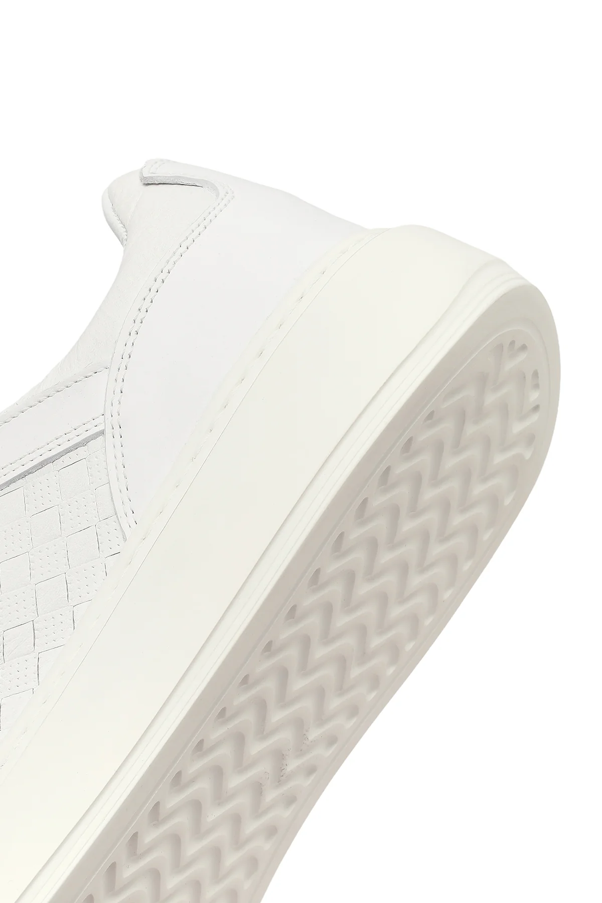 Erkek Beyaz Bağcıklı Kalın Tabanlı Deri Sneaker - Image 8