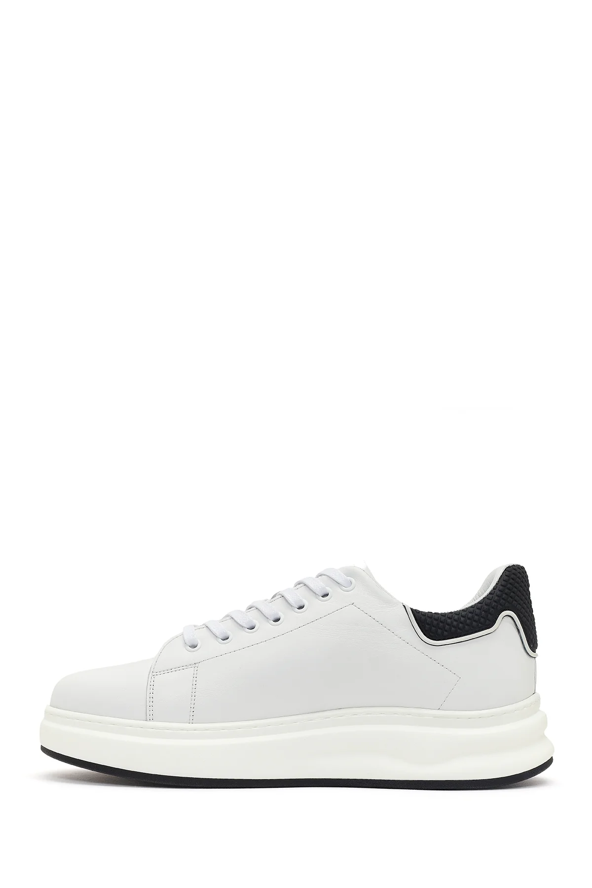 Erkek Beyaz Bağcıklı Kalın Tabanlı Deri Sneaker - Image 3