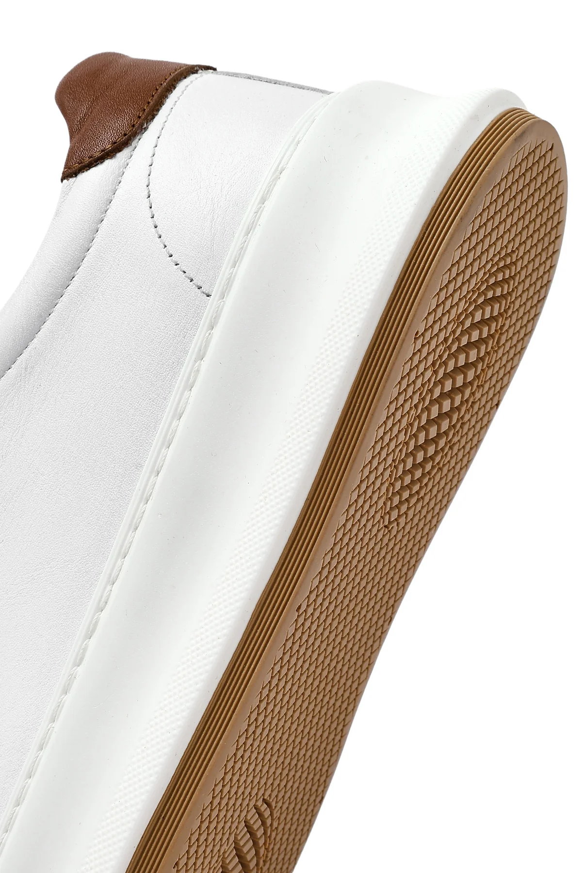 Erkek Beyaz Bağcıklı Kalın Tabanlı Deri Sneaker - Image 9