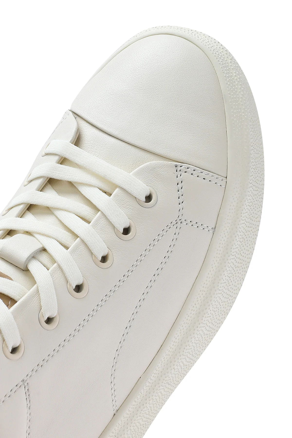Erkek Beyaz Bağcıklı Kalın Tabanlı Deri Sneaker - Image 9