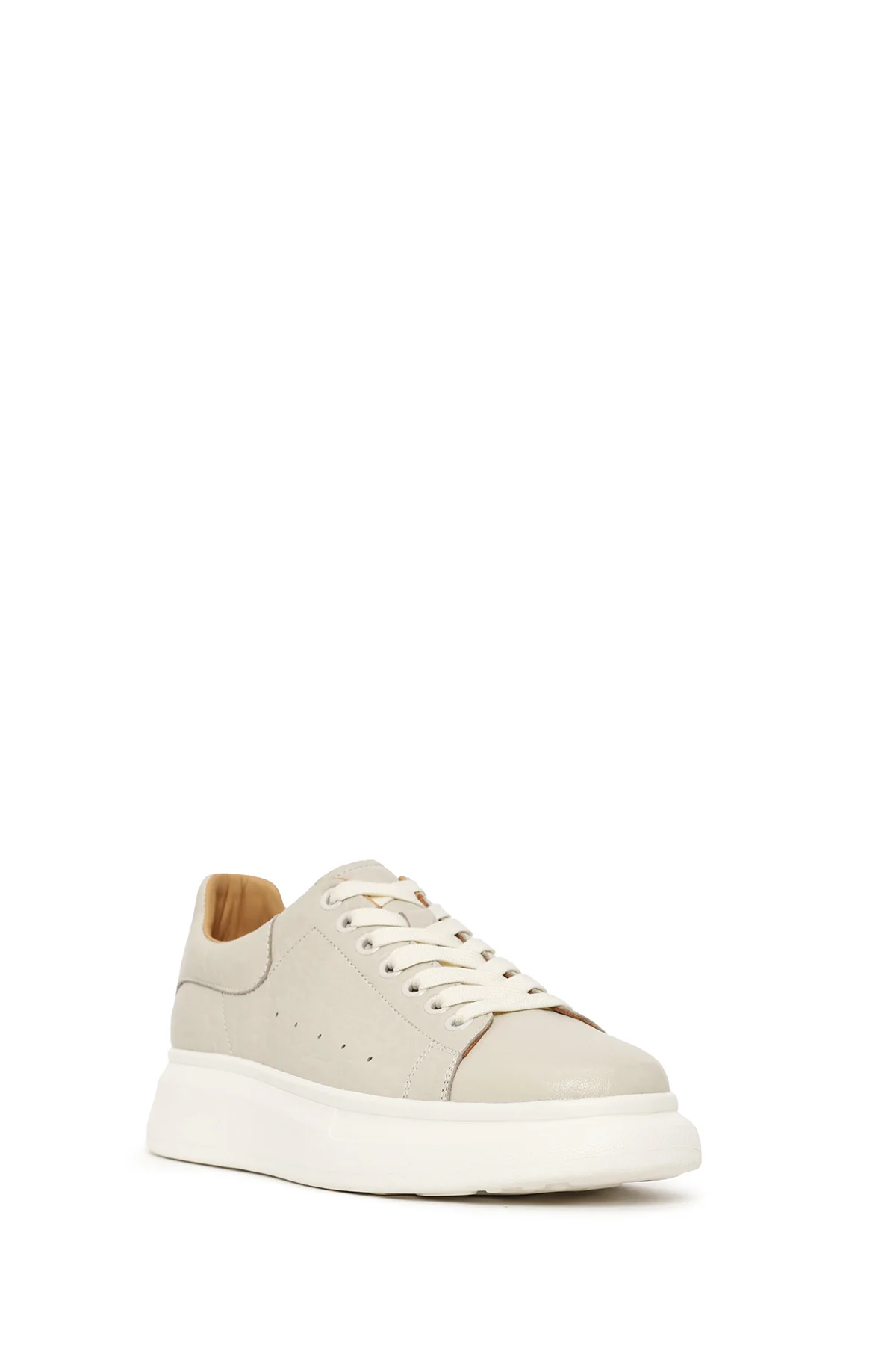 Erkek Beyaz Bağcıklı Kalın Tabanlı Desenli Deri Sneaker - Image 8