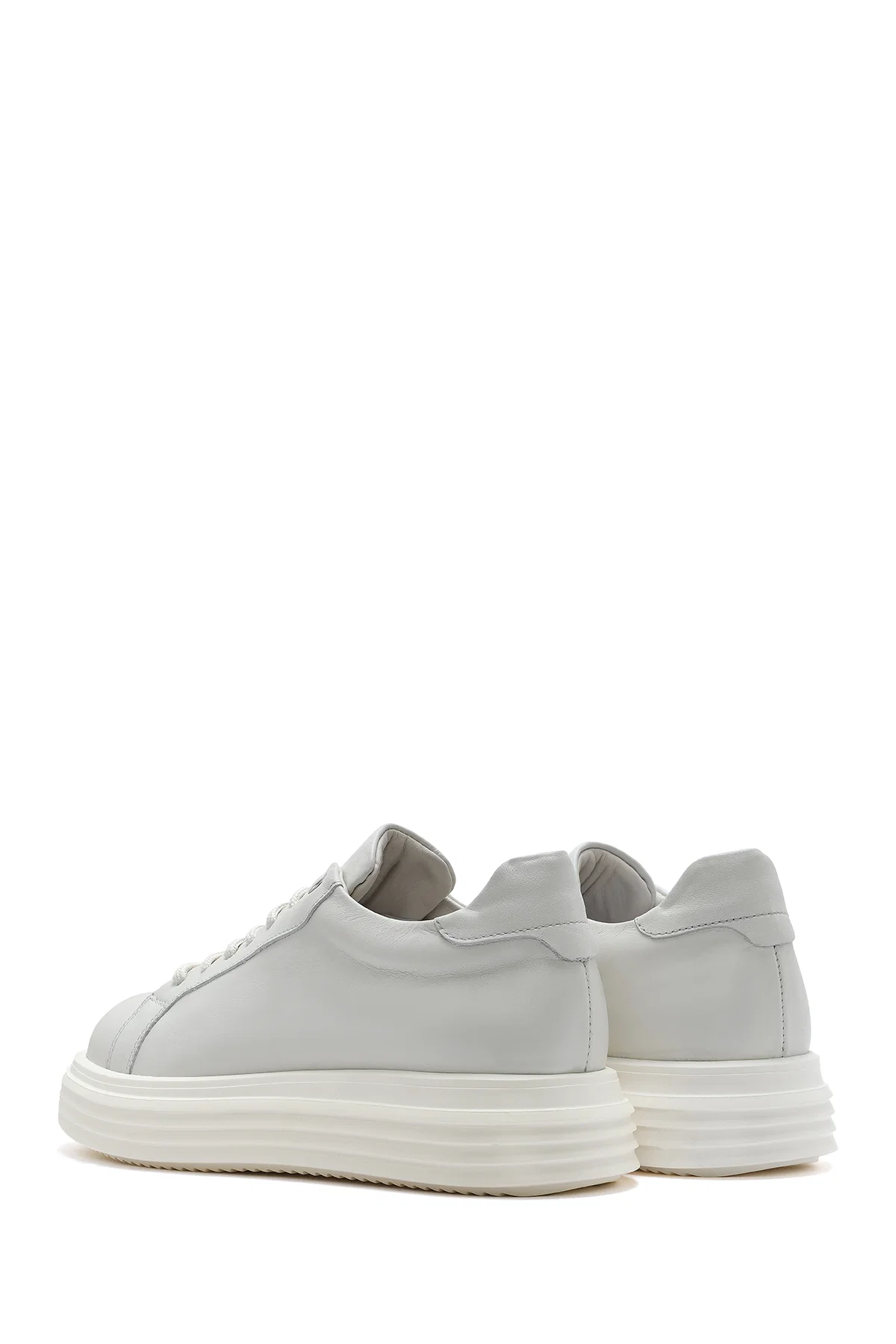 Erkek Beyaz Kalın Tabanlı Bağcıklı Deri Sneaker - Image 5