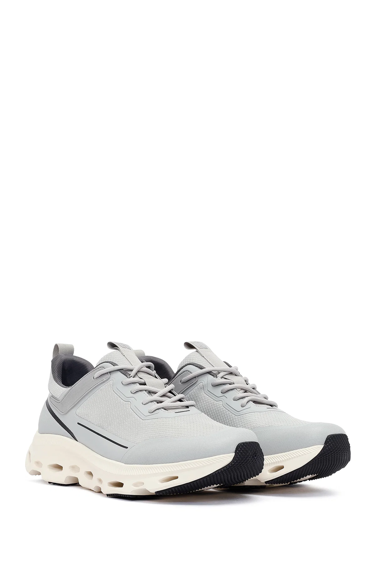 Erkek Gri Bağcıklı Kalın Tabanlı Kumaş Sneaker - Image 3