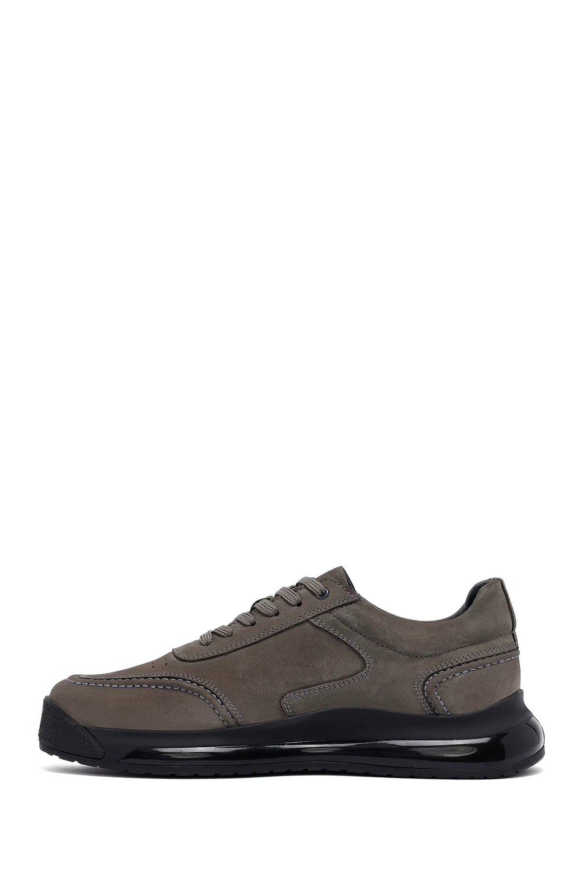 Erkek Gri Bağcıklı Kalın Tabanlı Nubuk Deri Sneaker - Image 2