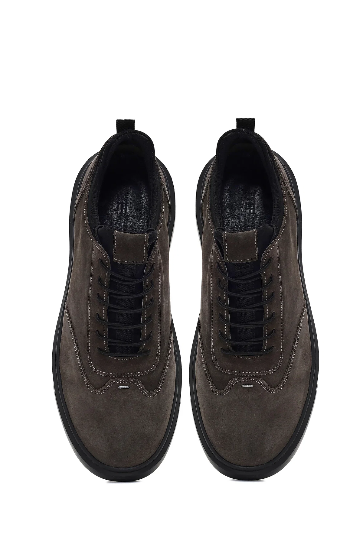 Erkek Gri Bağcıklı Kalın Tabanlı Nubuk Deri Sneaker - Image 7