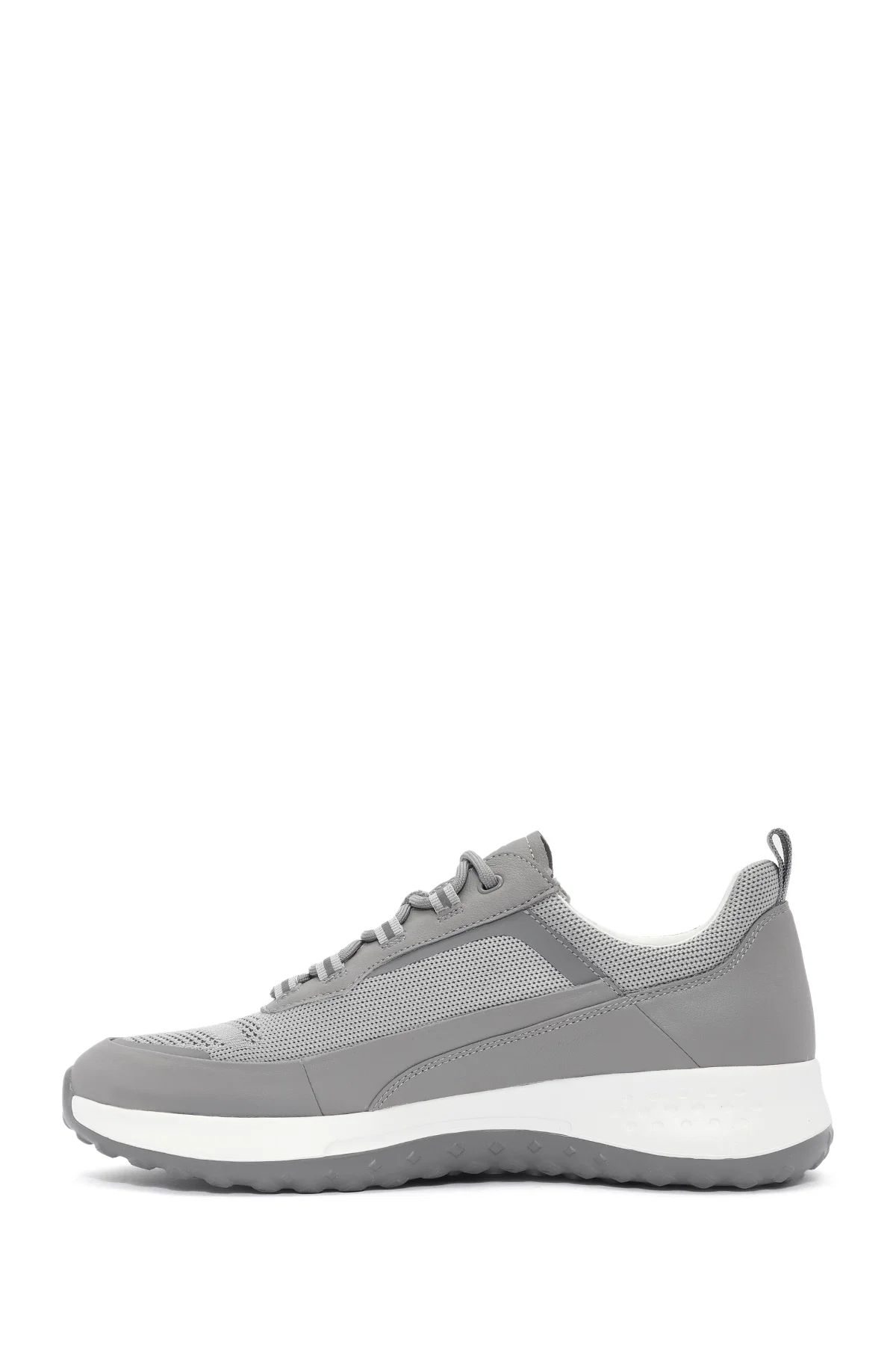 Erkek Gri Bağcıklı Kalın Tabanlı Sneaker - Image 2