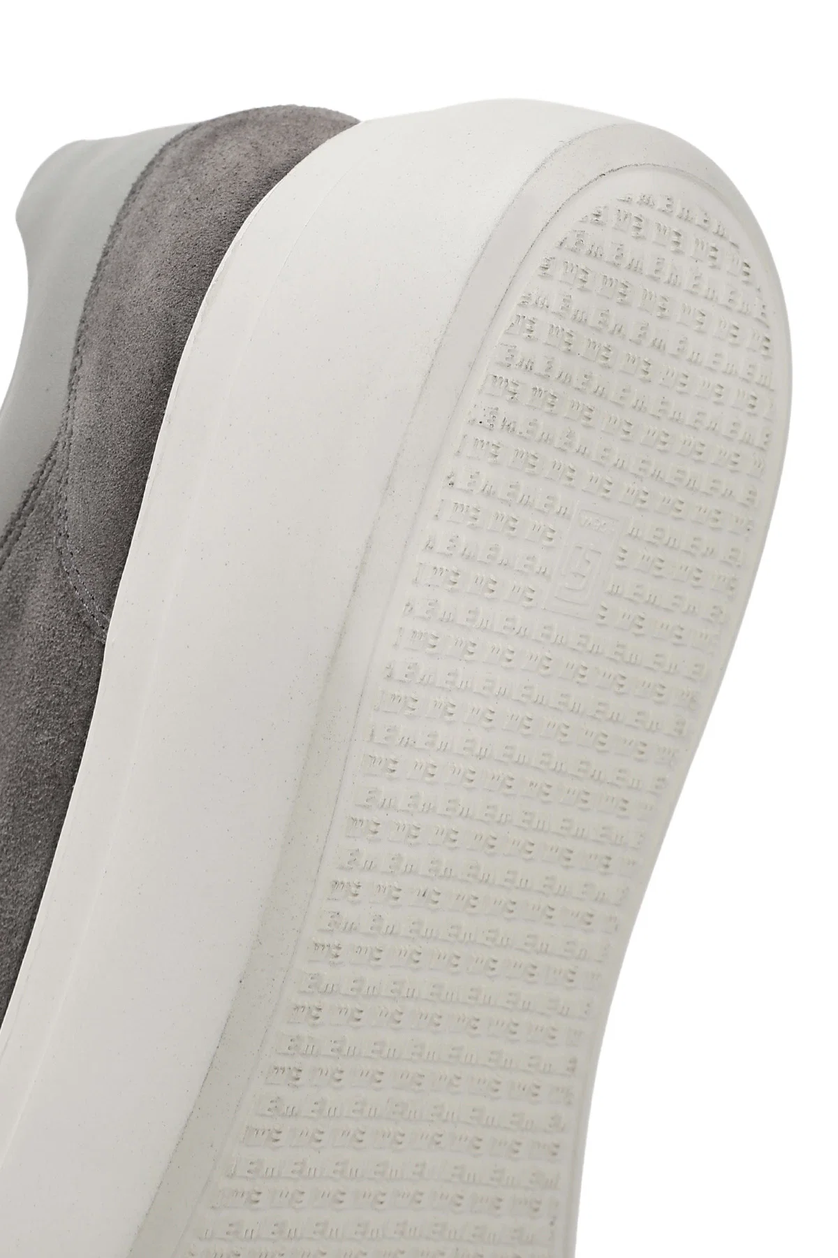 Erkek Gri Bağcıklı Kalın Tabanlı Süet Deri Sneaker - Image 8