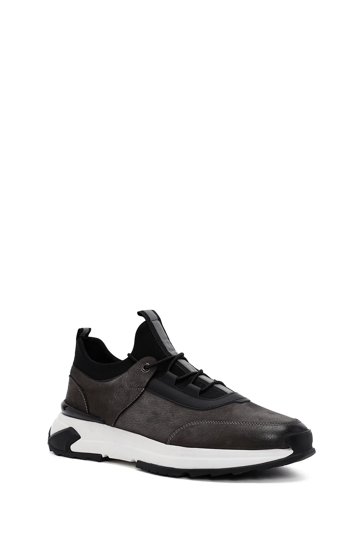 Erkek Gri Bağcıklı Nubuk Deri Casual Sneaker - Image 6