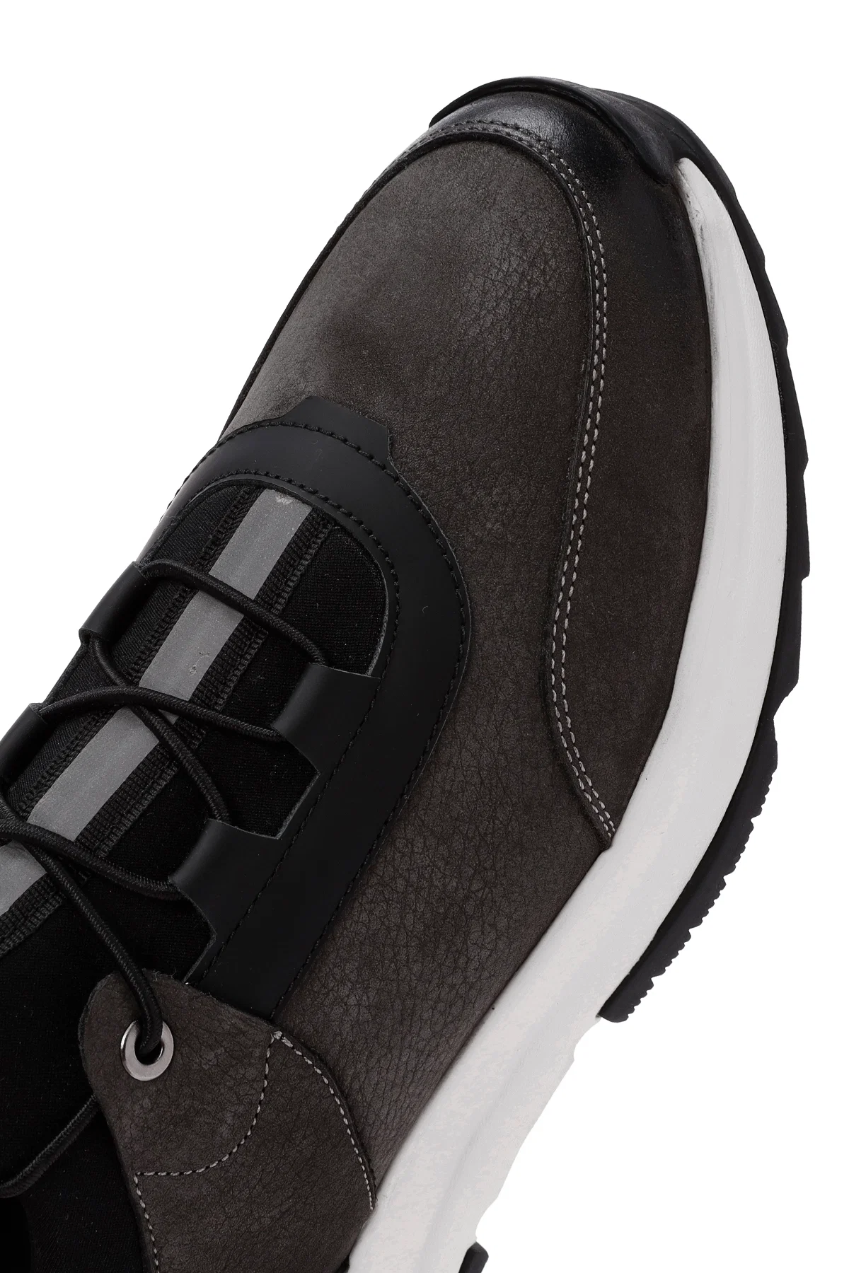 Erkek Gri Bağcıklı Nubuk Deri Casual Sneaker - Image 9