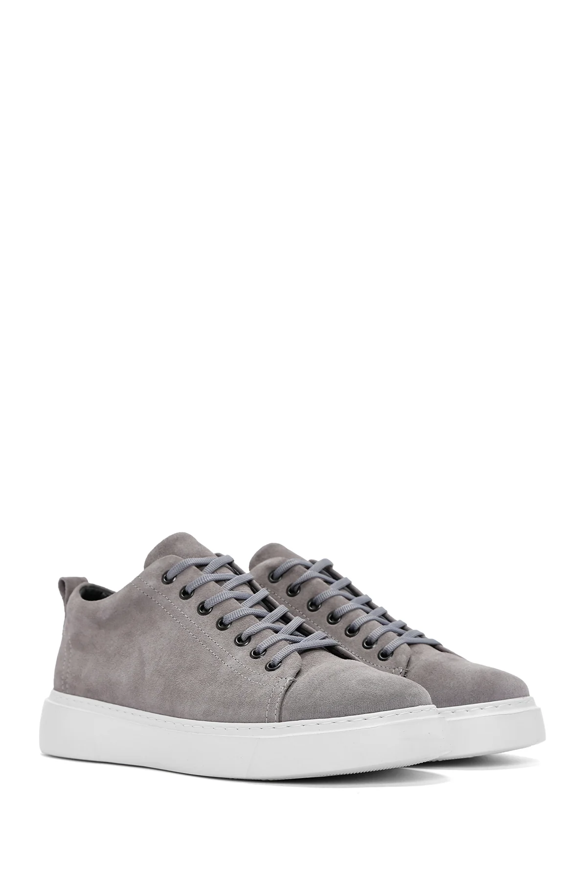 Erkek Gri Bağcıklı Süet Deri Sneaker - Image 3