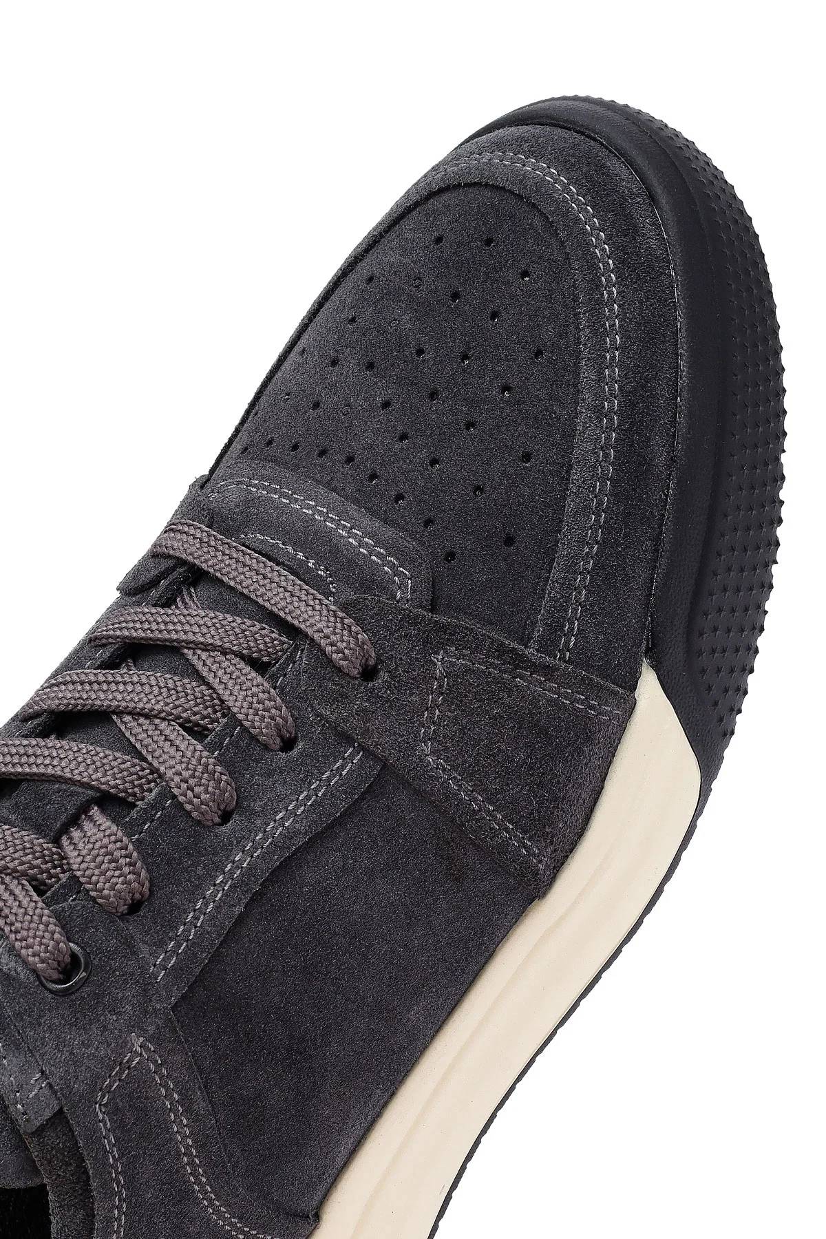 Erkek Gri Bağcıklı Süet Deri Sneaker - Image 9