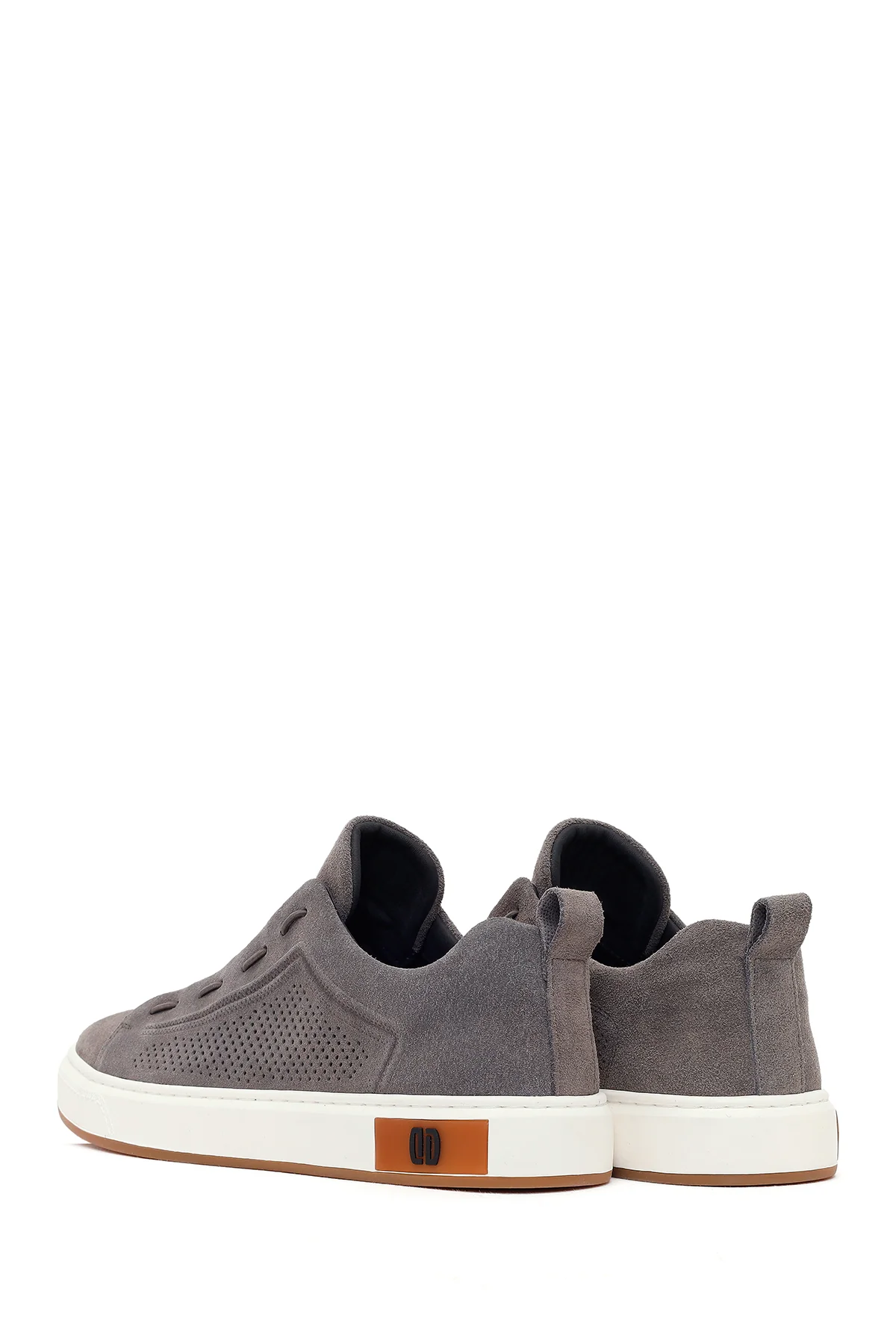 Erkek Gri Bağcıklı Süet Deri Sneaker - Image 6
