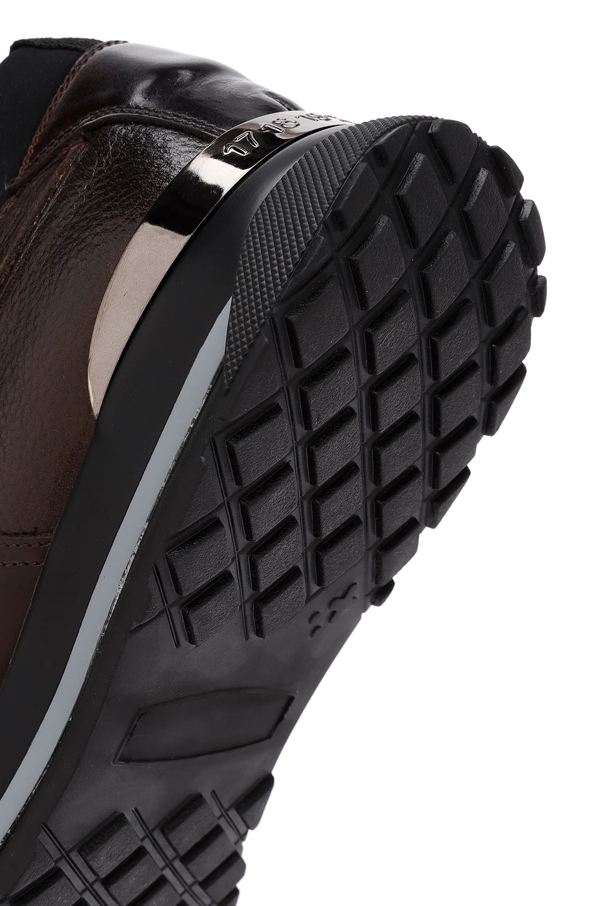 Erkek Kahverengi Bağcıklı Deri Casual Sneaker - Image 8